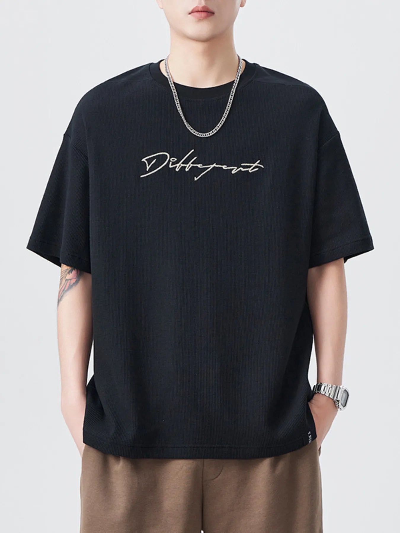 Plus Size Oversized Round Neck Letter Graphic T-Shirt in White for Men