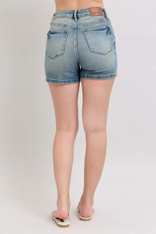 V-Front Vintage Wash Shorts Plus Size in Md for Women
