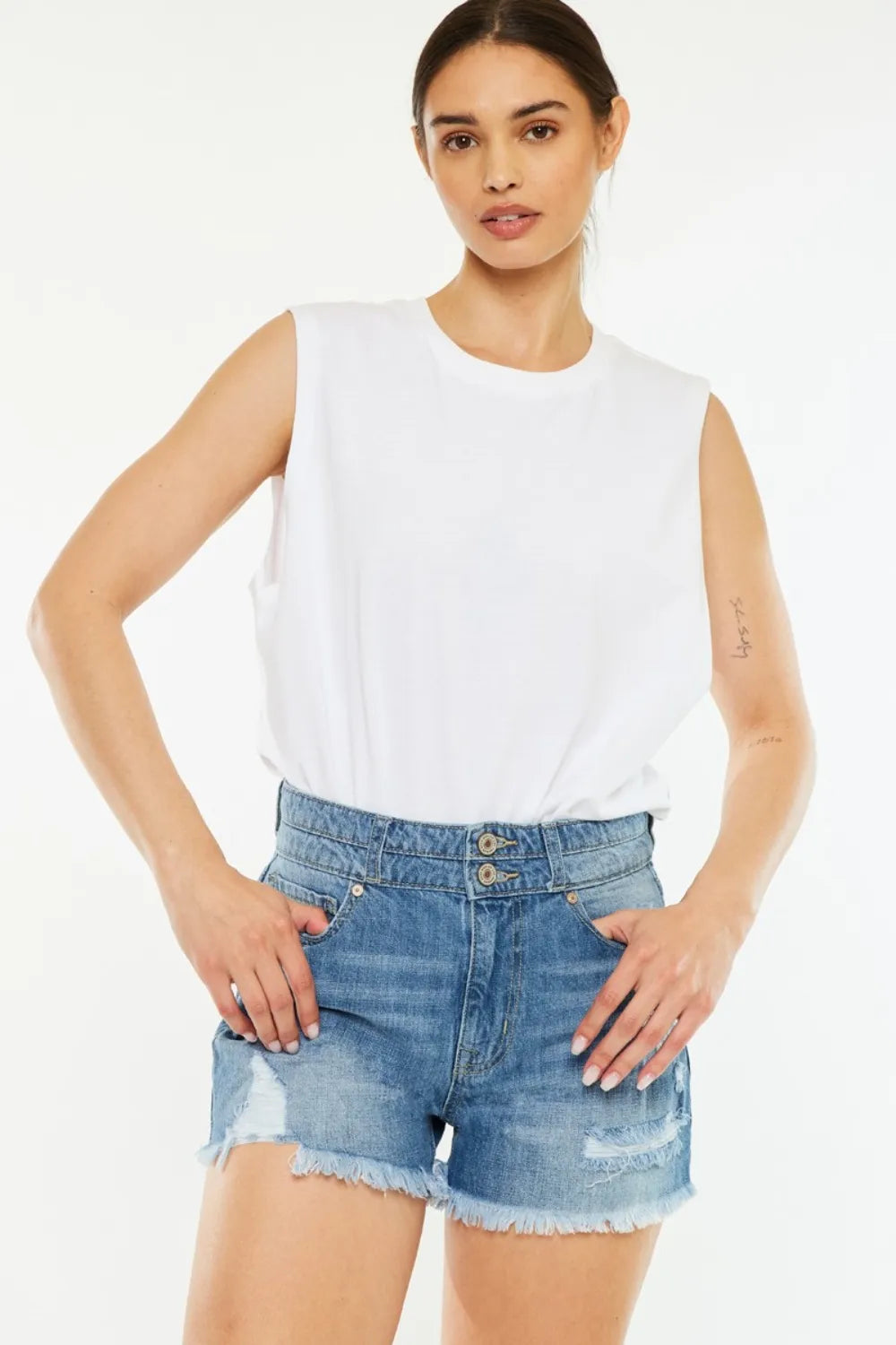 Plus Size High Rise Raw Hem Denim Shorts in Medium for Women
