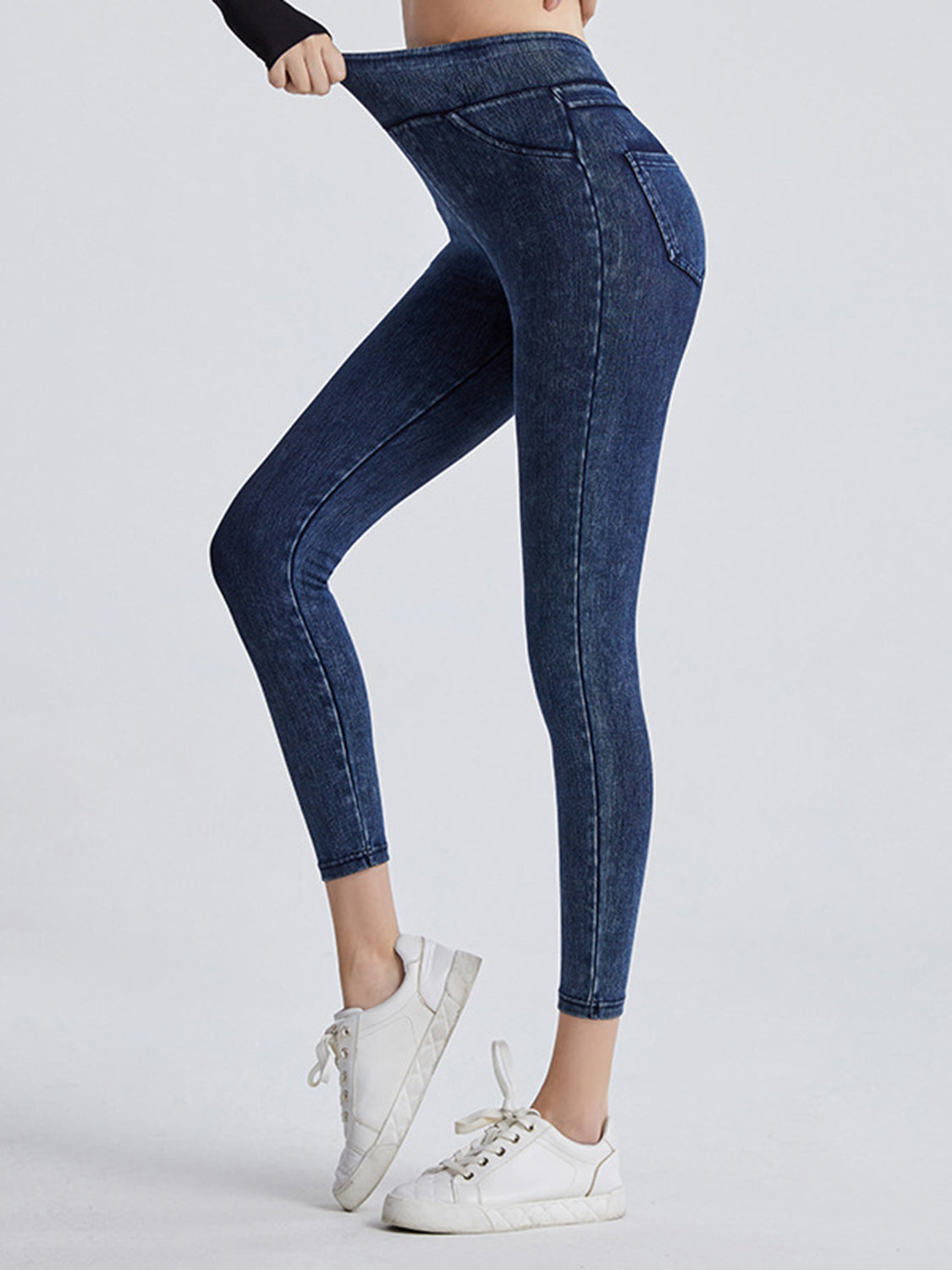 Wide Waistband Sports Leggings in Dark for Women