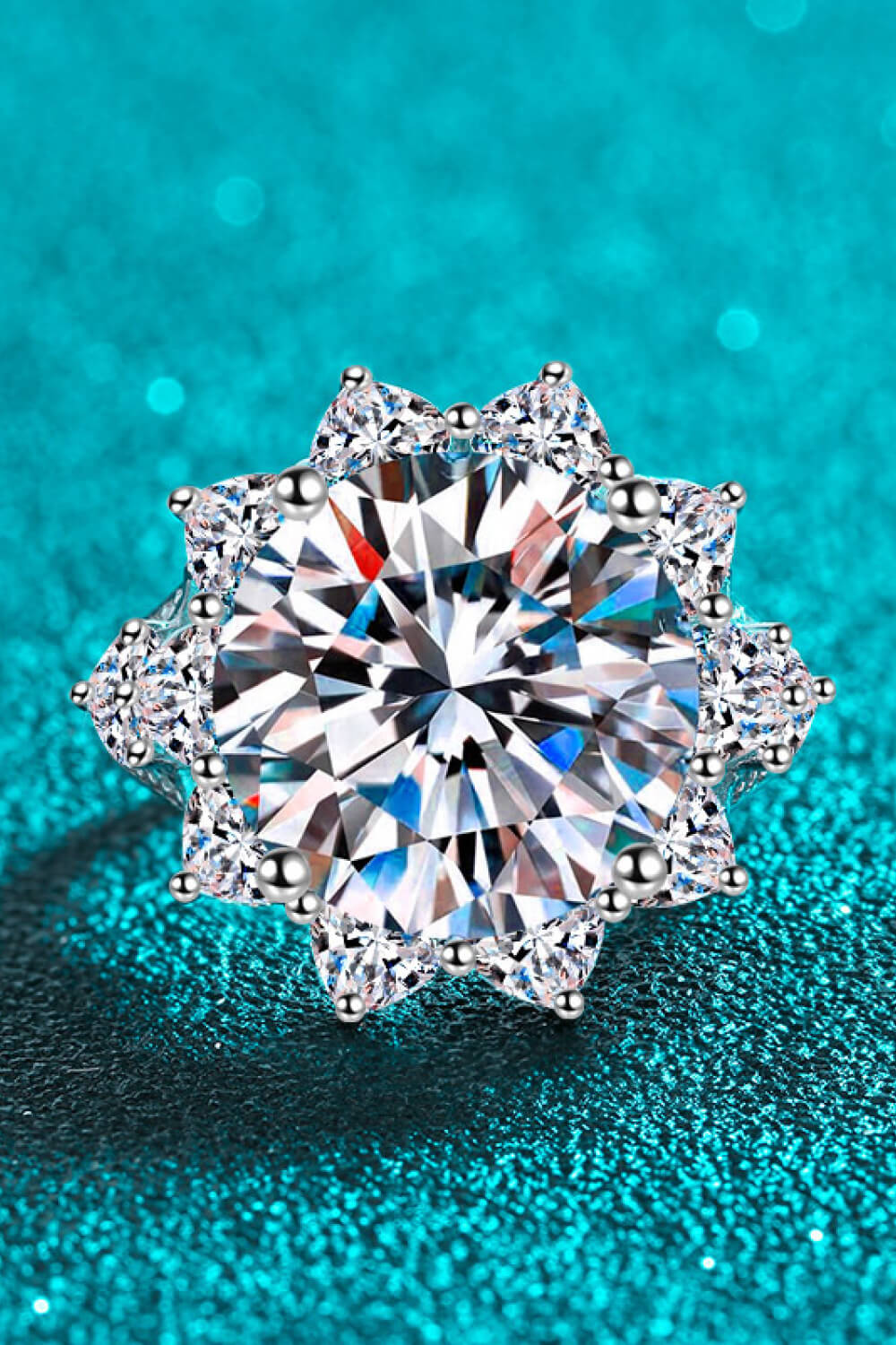 10 Carat Moissanite Flower-Shaped Ring in Silver for Women