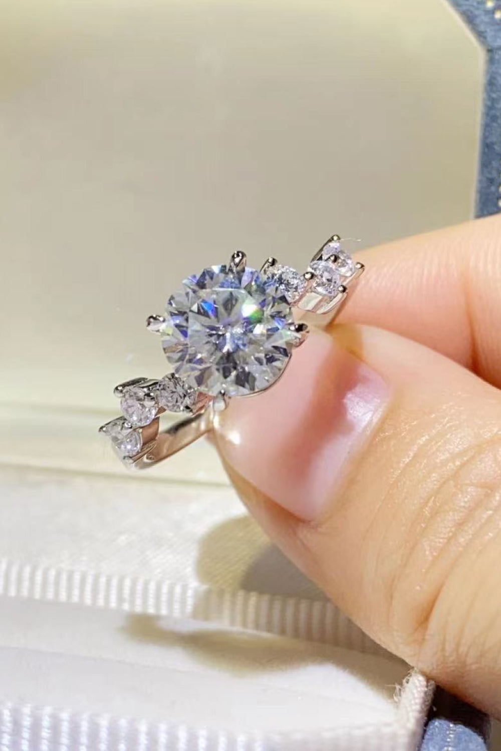2 Carat Moissanite 925 Sterling Silver Ring for Women
