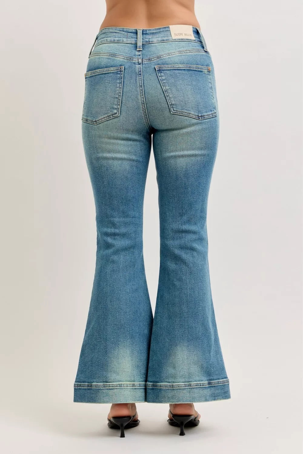 High Waist Vintage Wash Flare Jeans in Md for Women