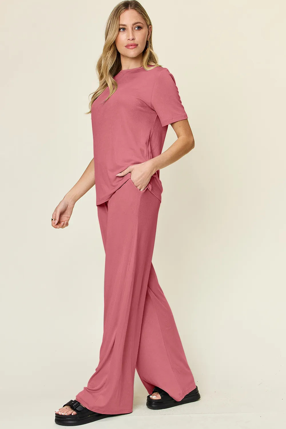 Plus Size Round Neck Short Sleeve T-Shirt and Wide Leg Pants Set in Light Green for Women