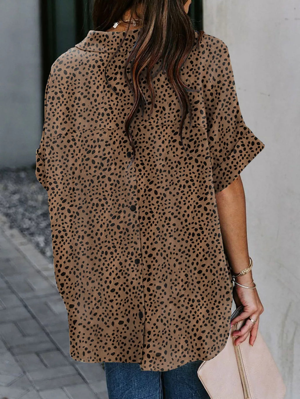Collared Neck Half Sleeve Shirt Plus Size in Khaki Wave Point for Women