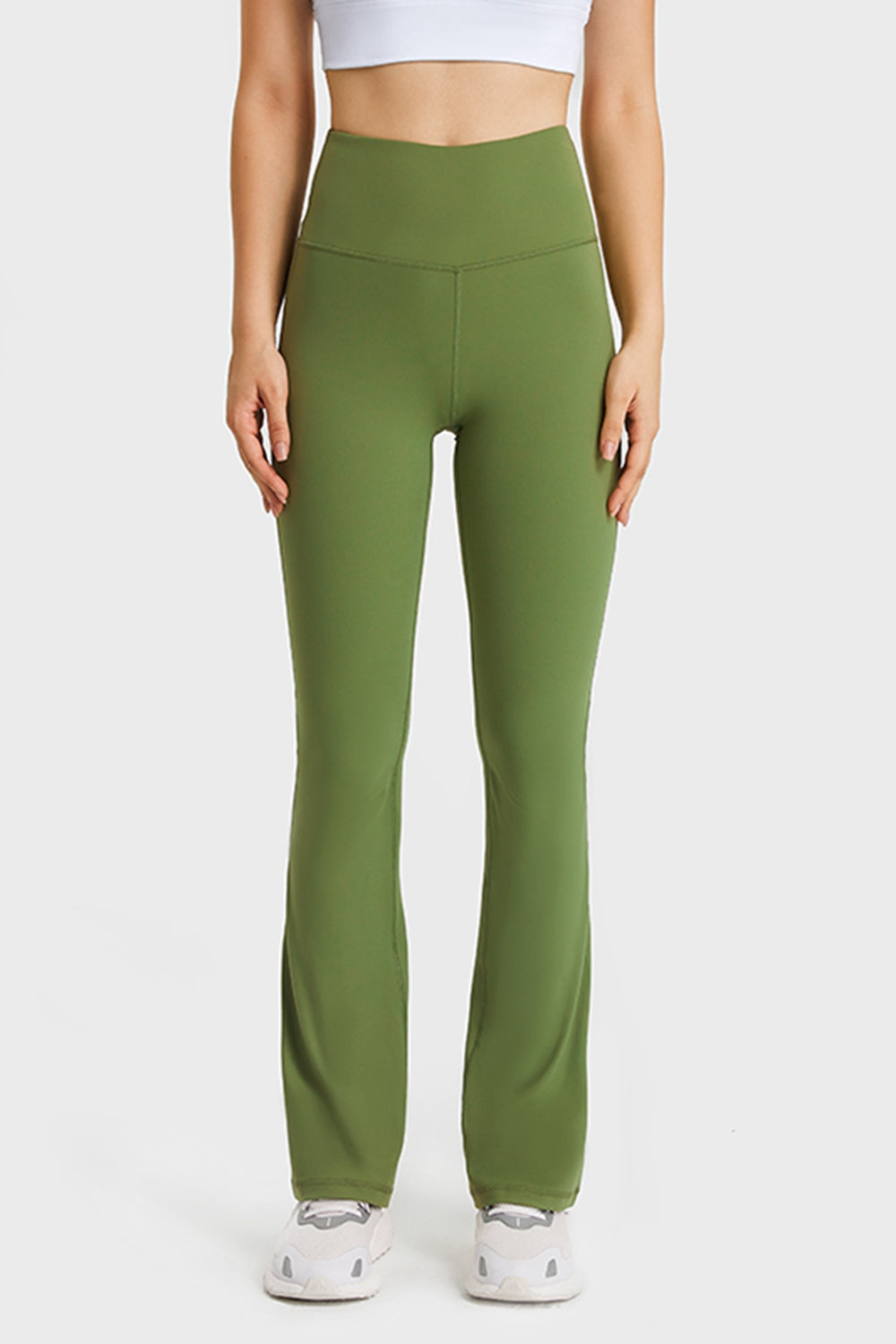 Elastic Waist Flare Yoga Pants in Green for Women