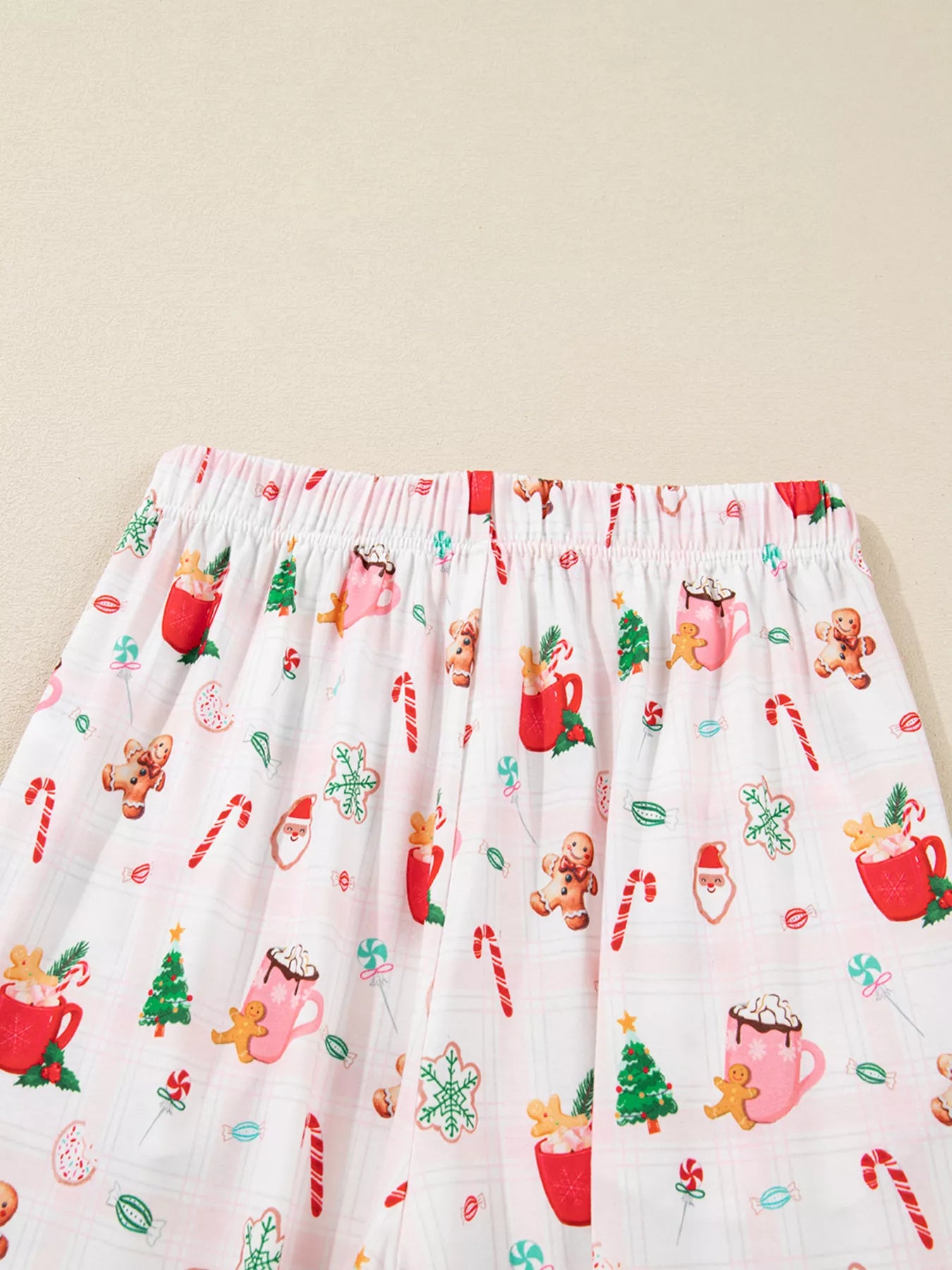 Christmas Spirit Cute Holiday Print Short Sleeve Shirt and Pants 2pcs Pajama Set for Women