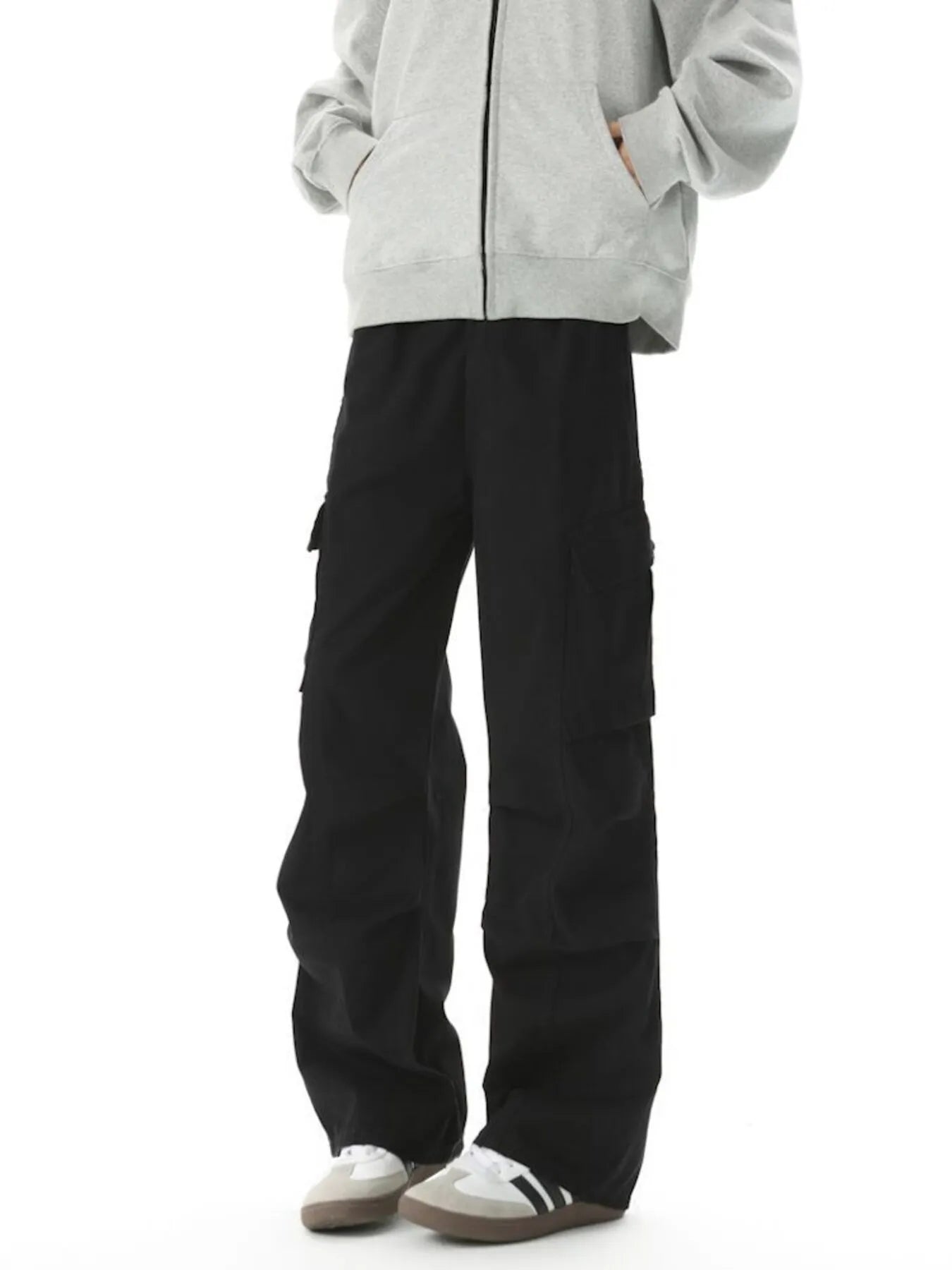 Loose Fit Cargo Pants in Gray for Men