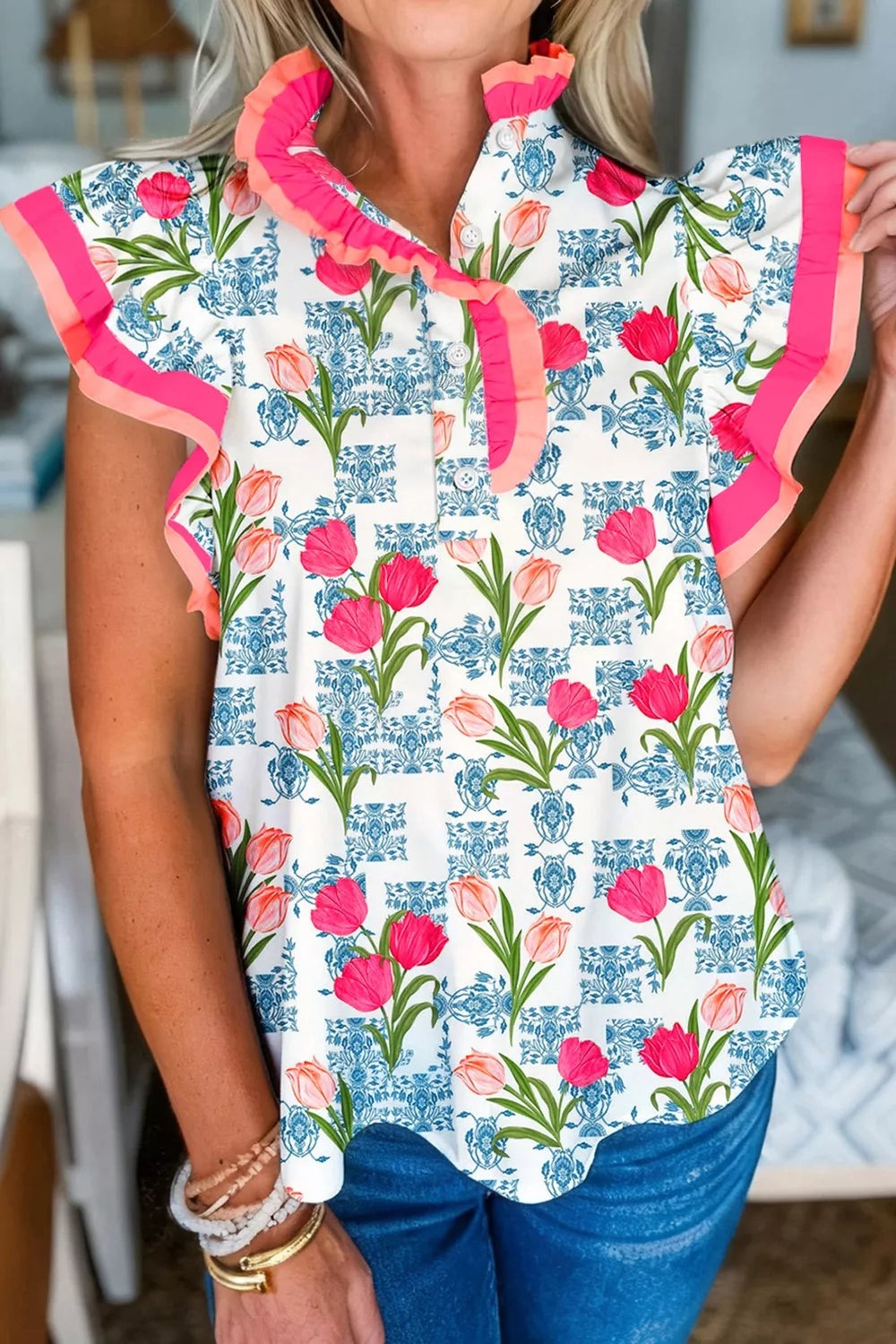 Floral Print Ruffle Collar Blouse in Floral for Women