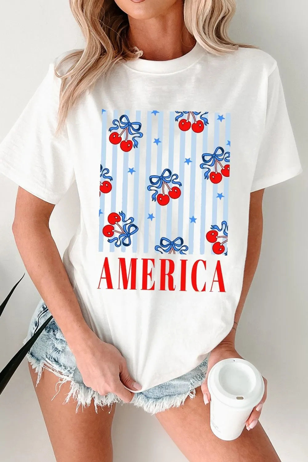 Bow Cherry America Graphic Crewneck Patriotic T-Shirt in White for Women