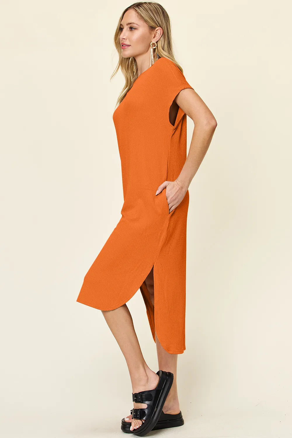Plus Size Round Neck Short Sleeve Slit Dress in Sky Blue for Women