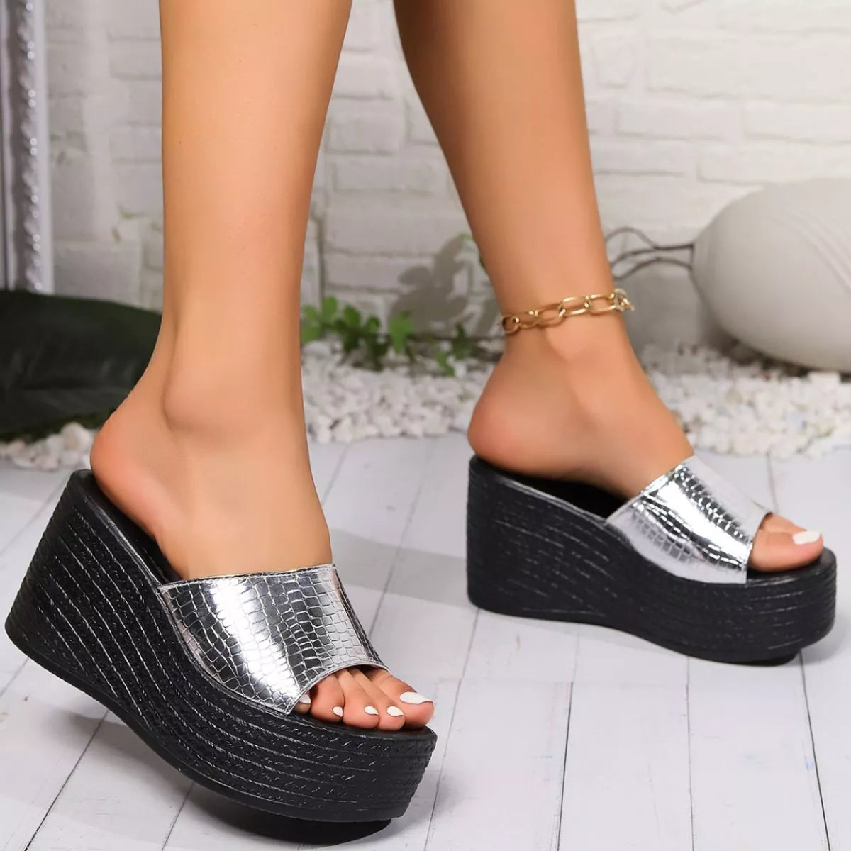 Open Toe Wedge Sandals in Gold for Women