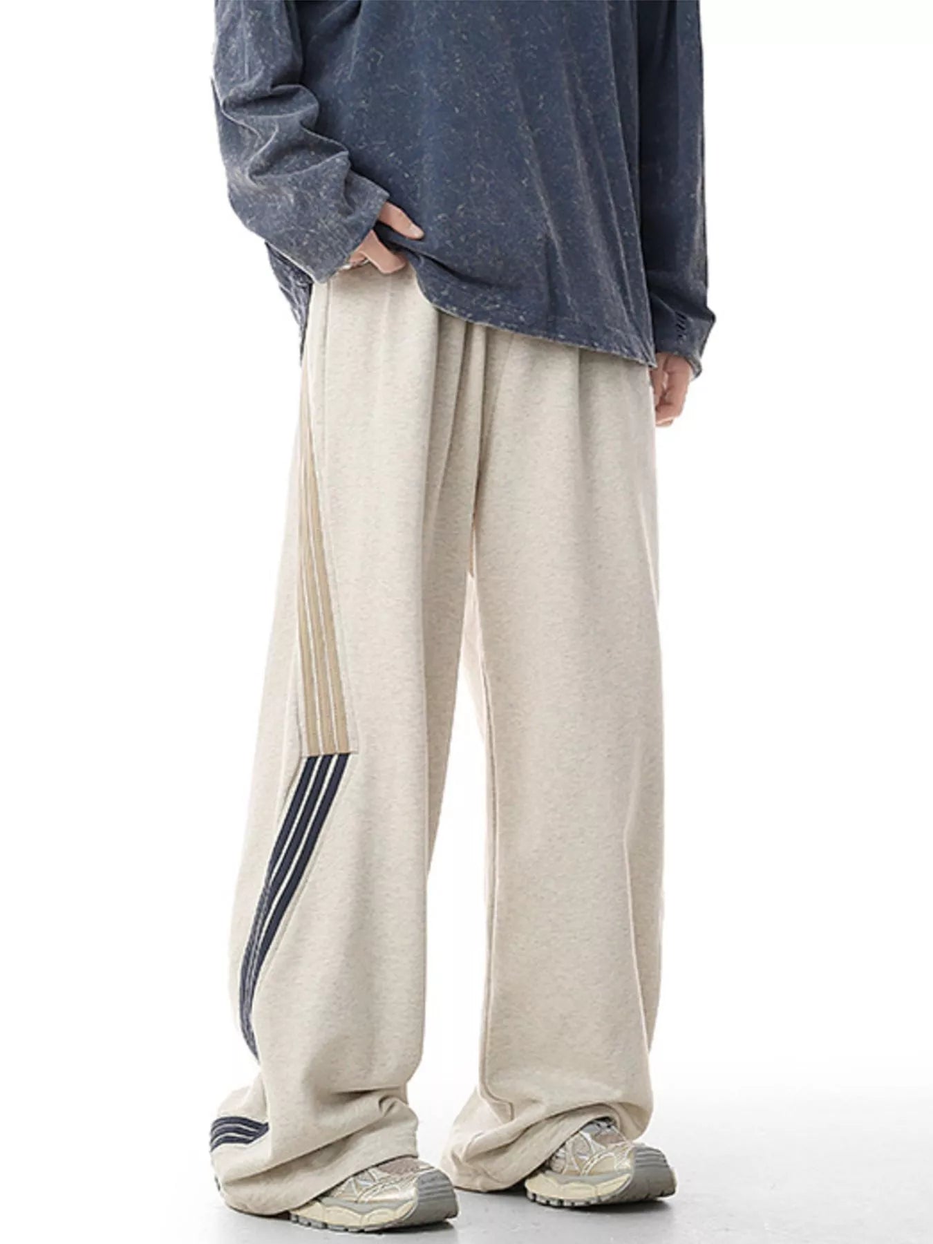 Plus Size Side Striped Relaxed Fit Casual Pants in Black for Men