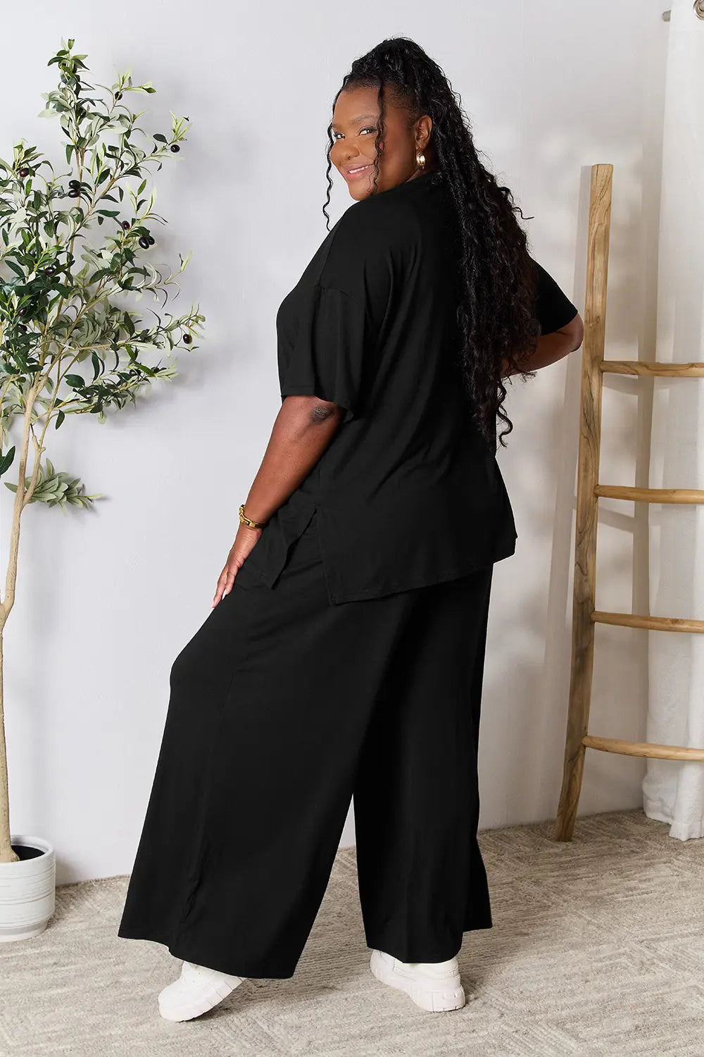 Plus Size Round Neck Slit Top and Pants Set in Black for Women