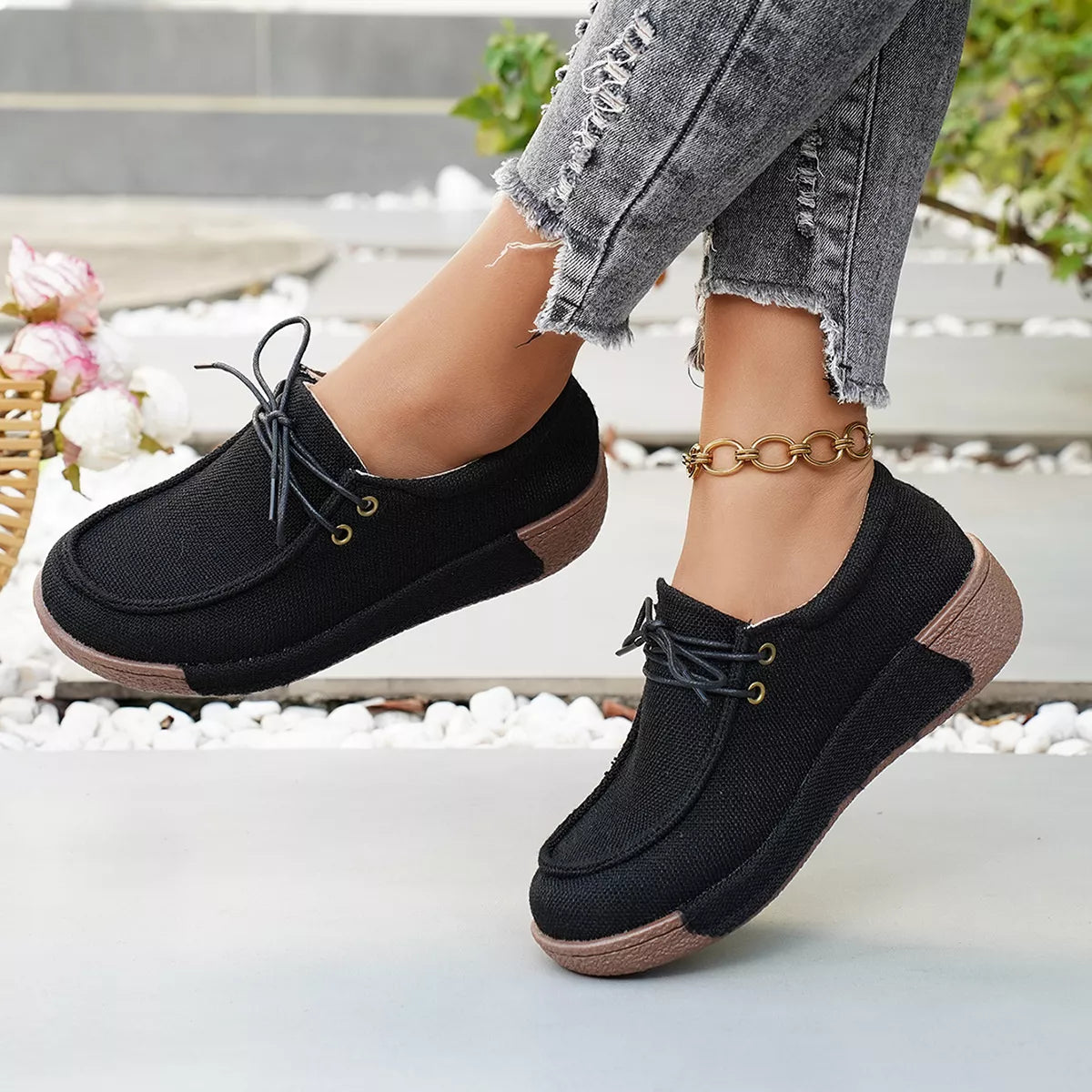 Round Toe Lace-Up Sneakers in Black for Women