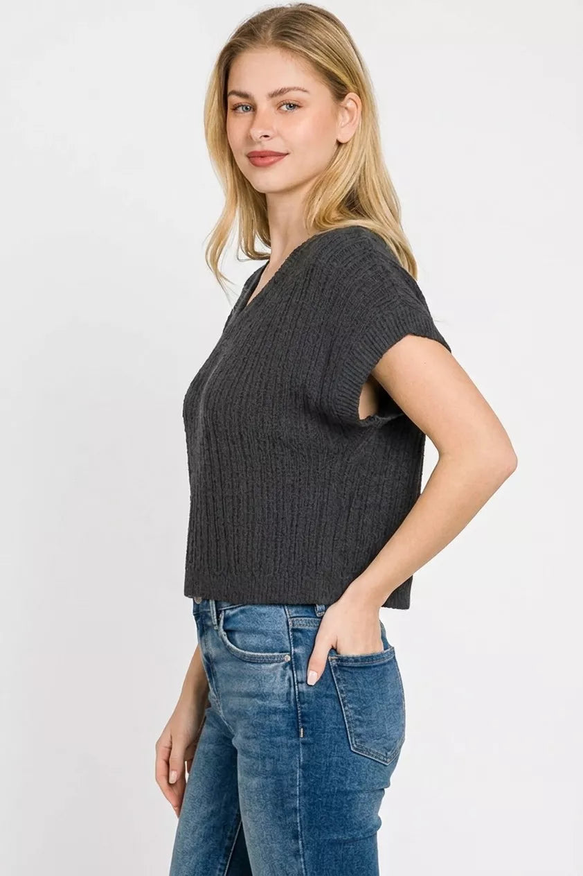 Textured Knit V-Neck Cropped Sweater in Black for Women