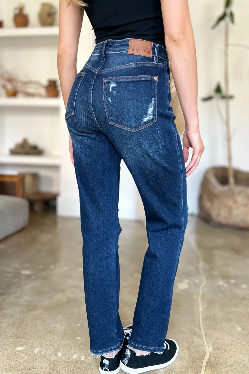 Plus Size High Waist Rigid Magic Heavy Destroy Straight Jeans in Dark for Women
