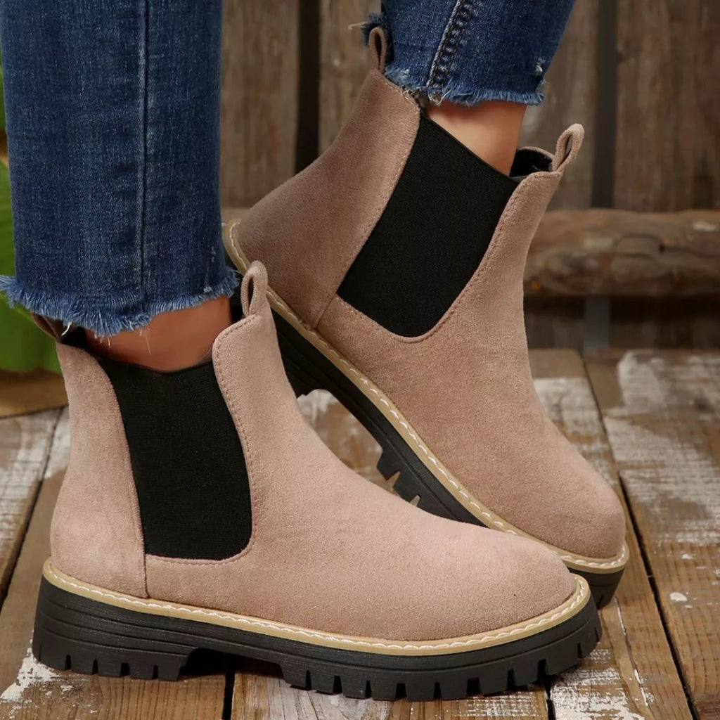 Round Toe Block Heels Boots in Classic in Army Green for Women