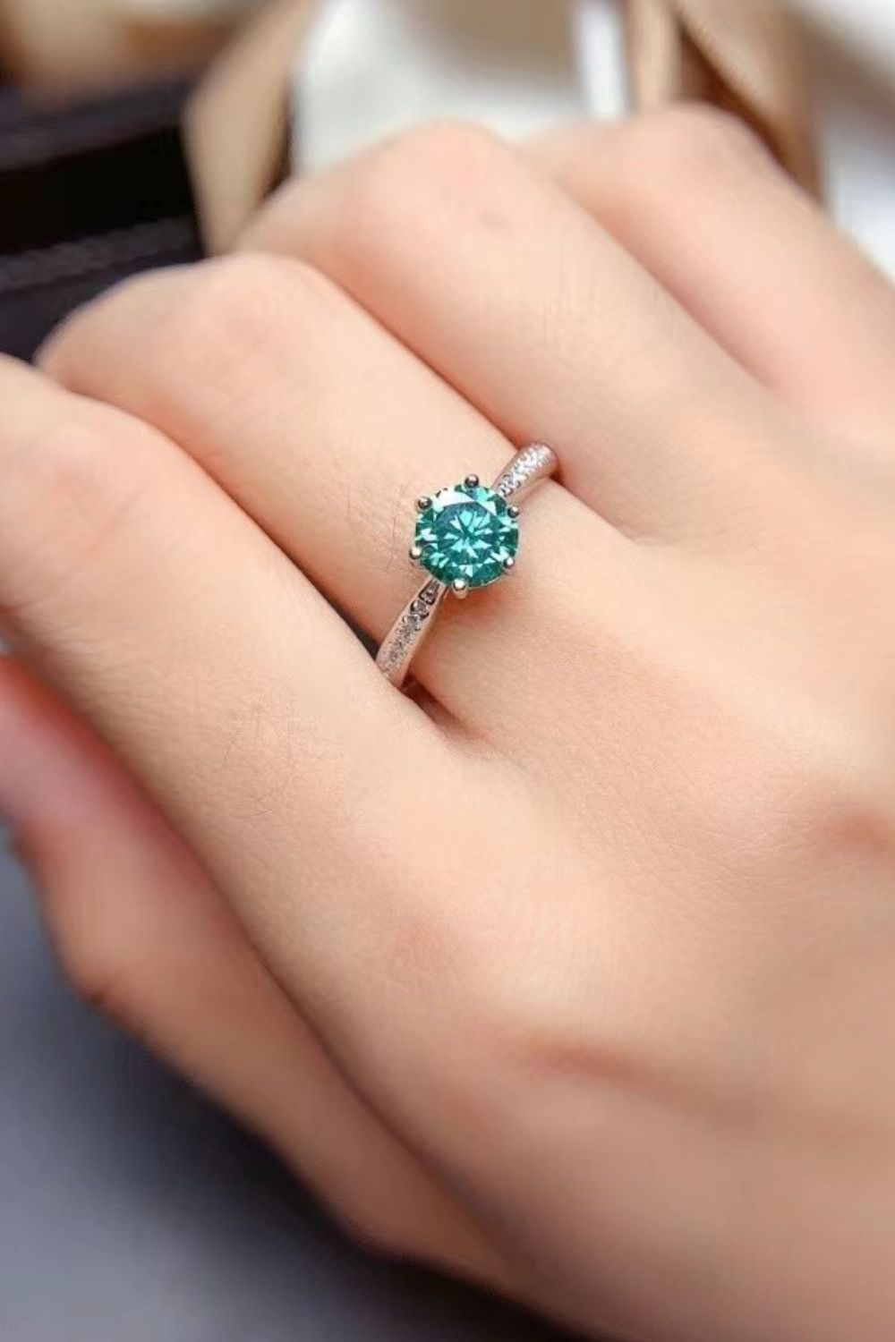 All for You 2 Carat Moissanite 925 Sterling Silver Ring in Green for Women