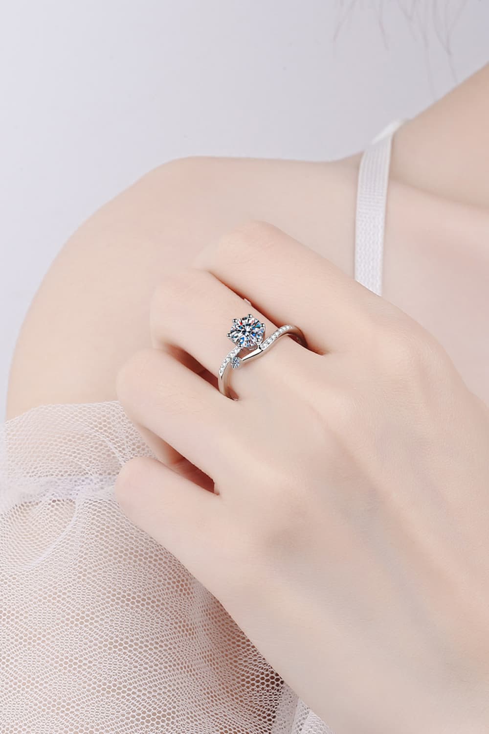 1 Carat Moissanite 925 Sterling Silver Bypass Ring for Women