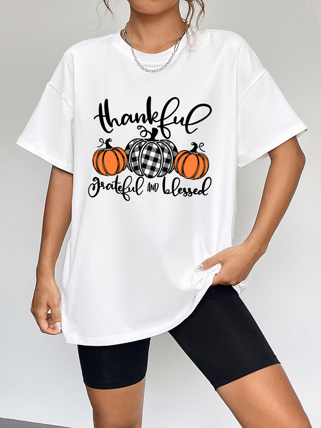 Round Neck Short Sleeve Fall Season Graphic T-Shirt in White for Women