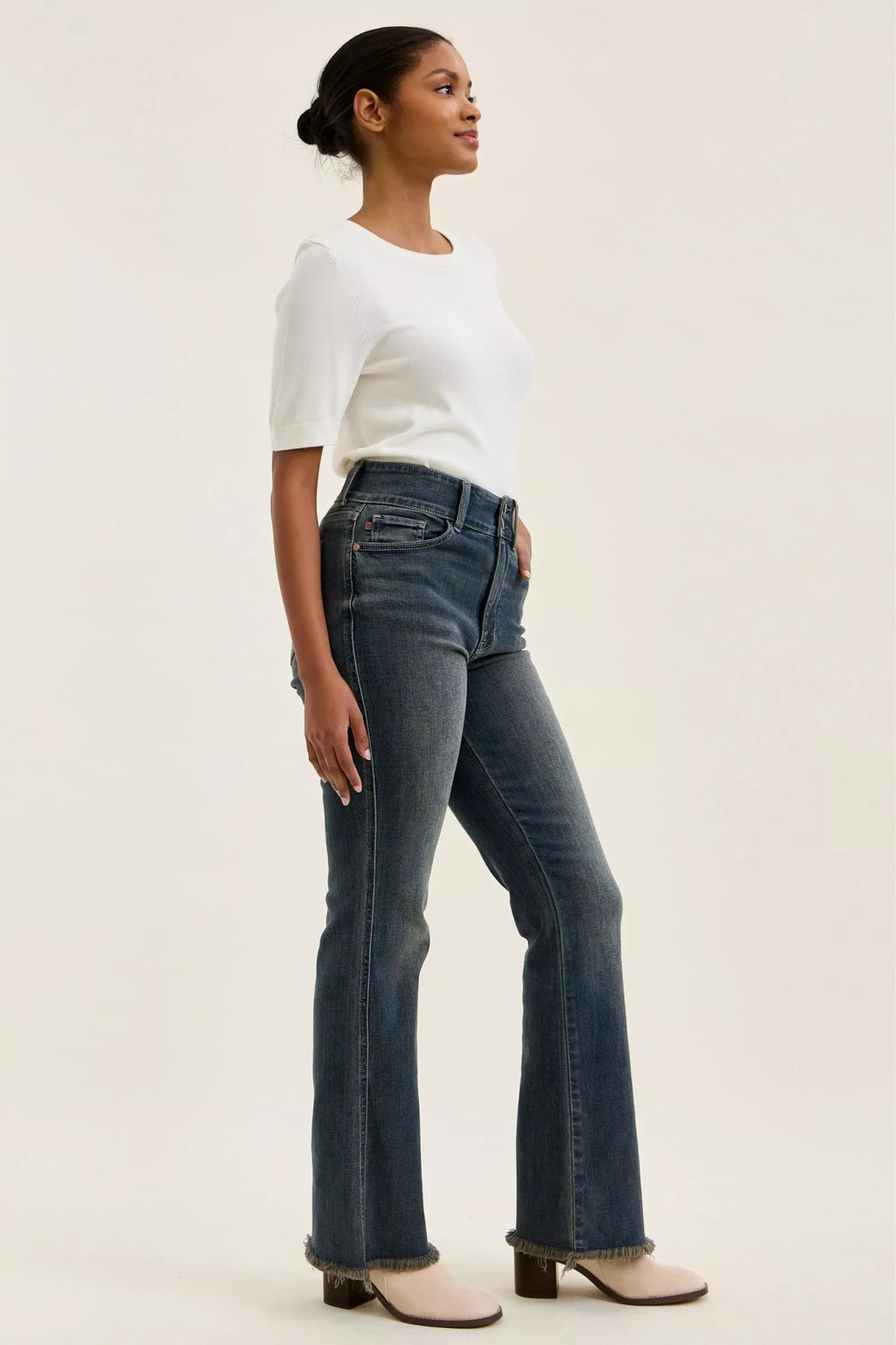High Waist Double Button Frayed Hem Jeans for Women