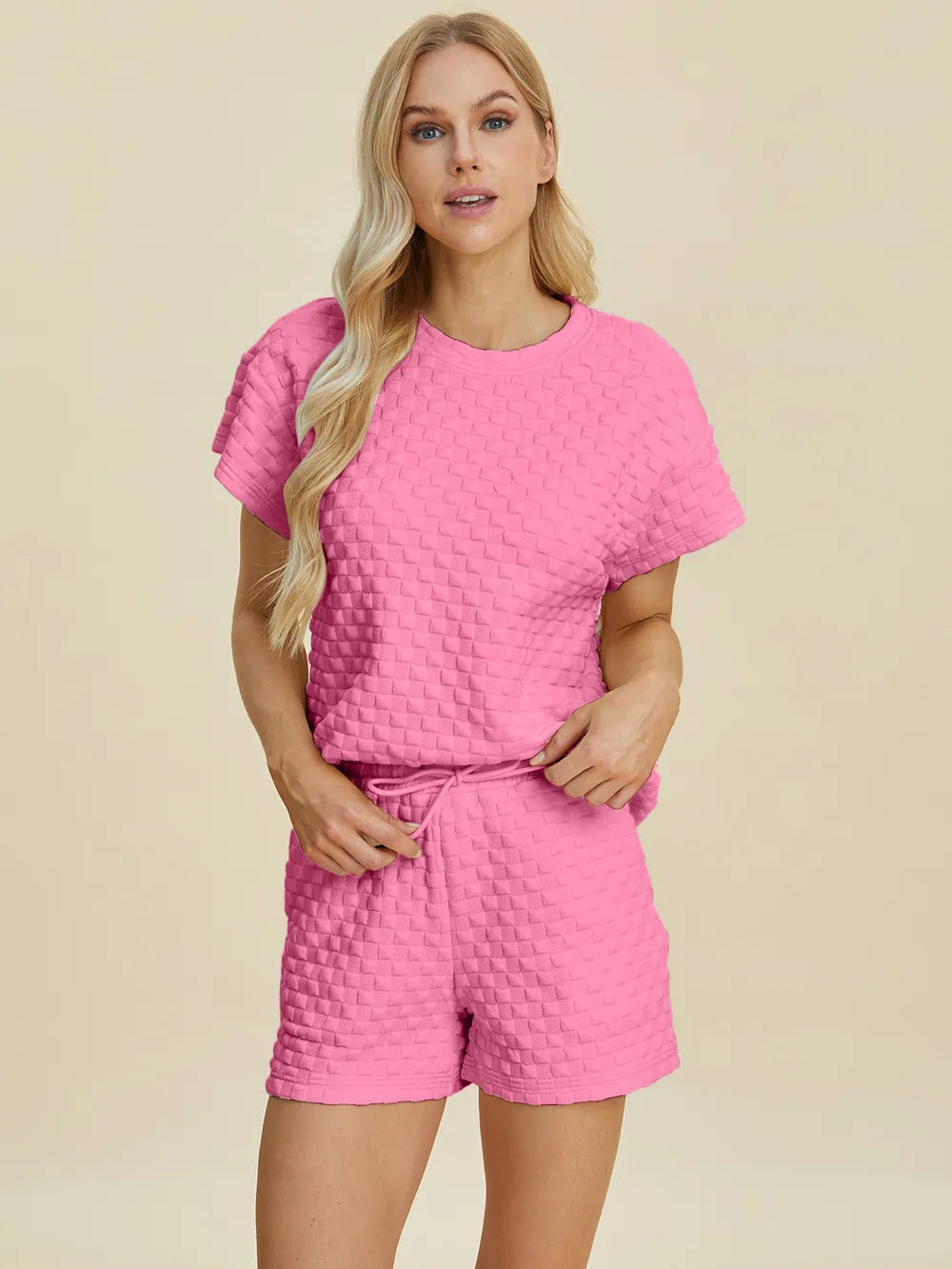 Plus Size Texture T-Shirt and Shorts Set in Black for Women