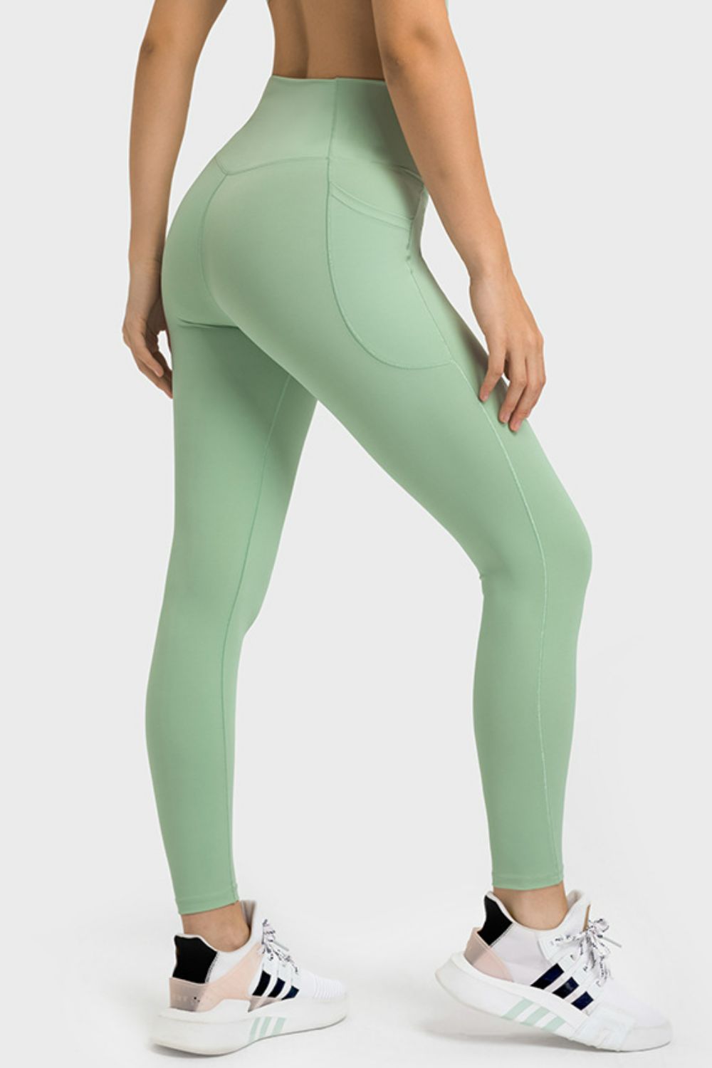 V-Waist Yoga Leggings with Pockets in Gum Leaf for Women
