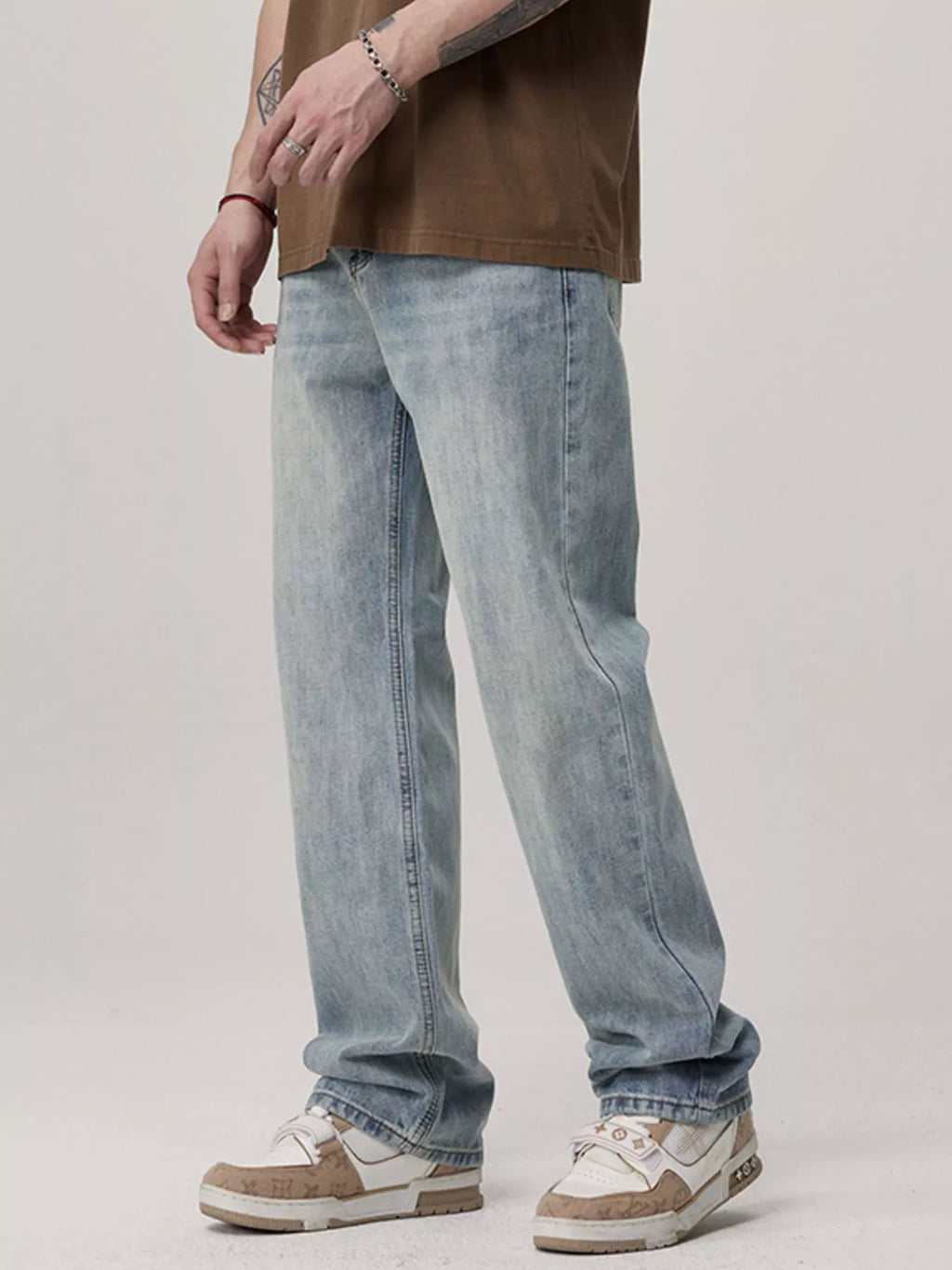 Wash Loose Fit Jeans in Light Blue for Men