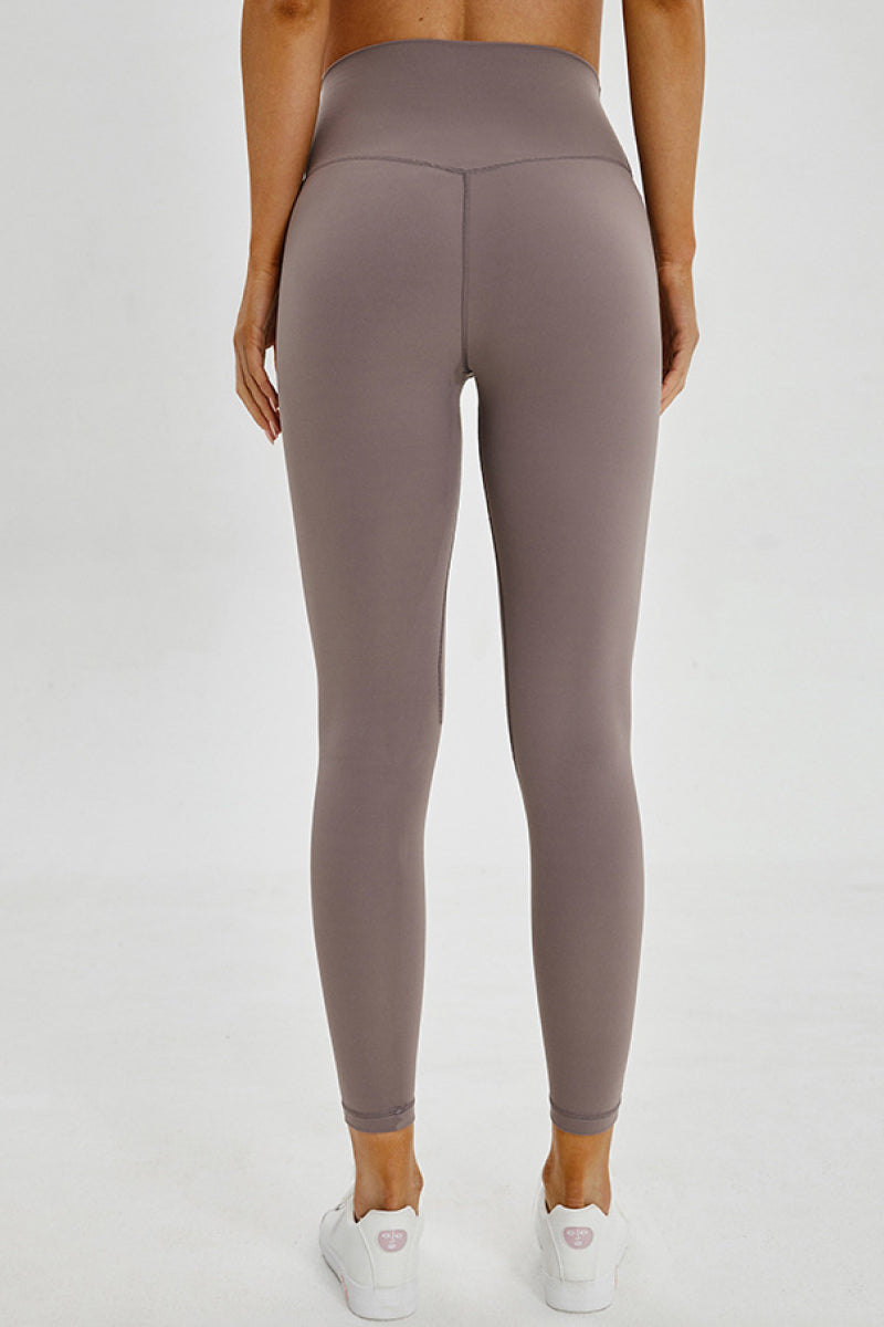 Wide Seamless Band Waist Sports Leggings in Black Cameflage for Women