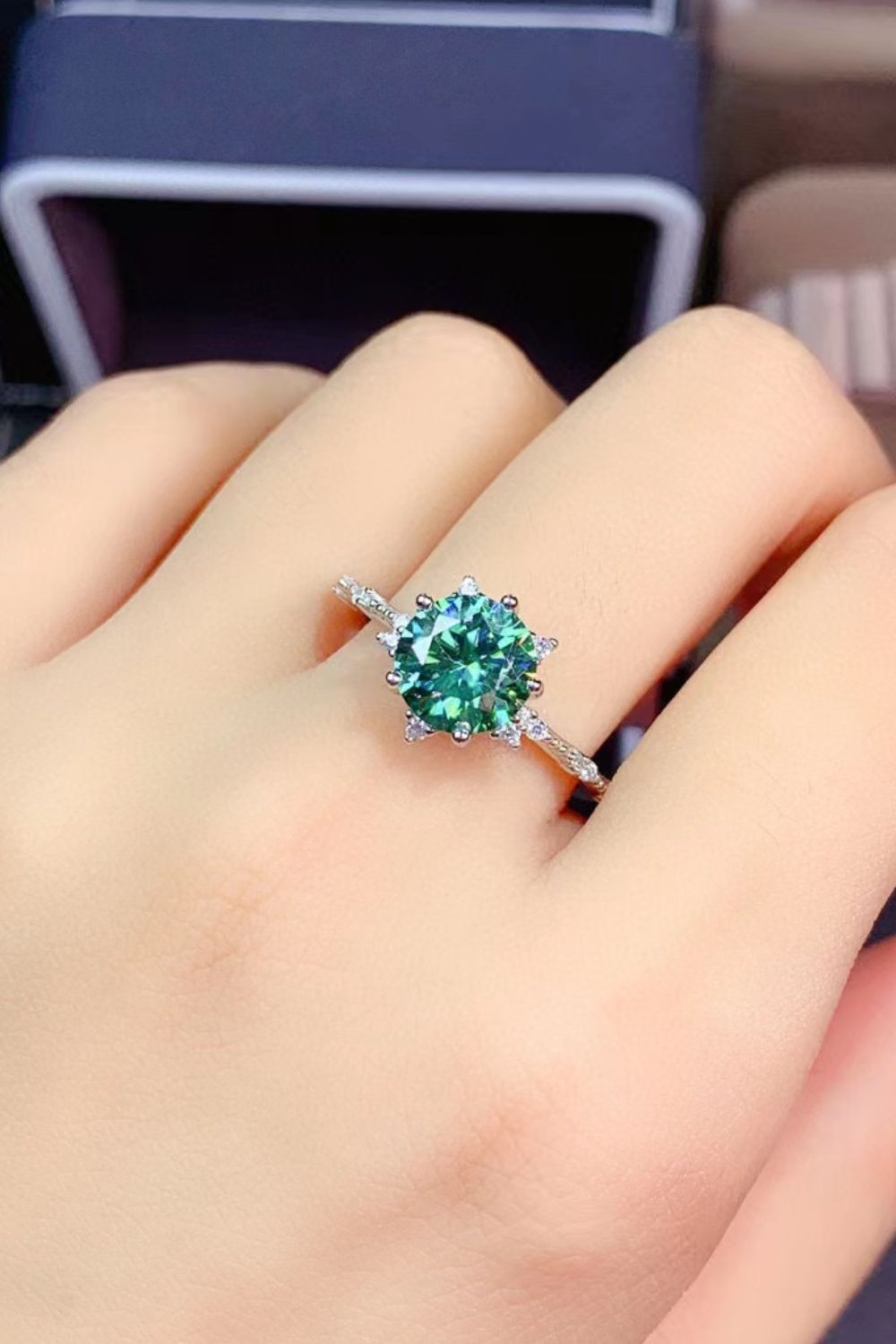 All Eyes On Me 1 Carat Moissanite Platinum-Plated Ring in Green for Women