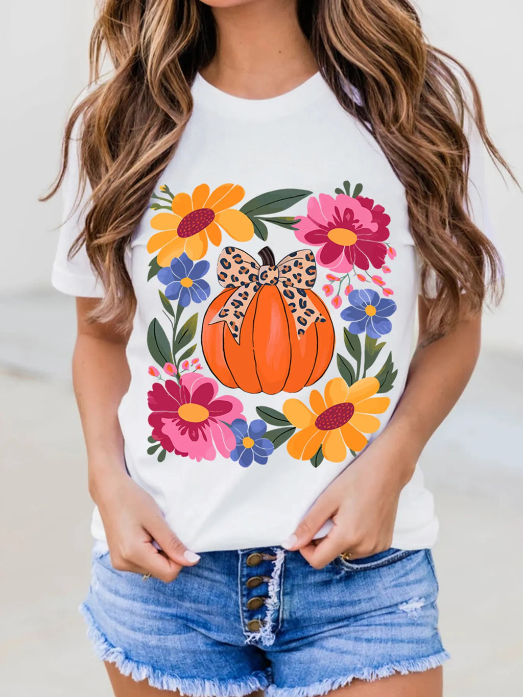 Pumpkin Floral Graphic Round Neck T-Shirt in White for Women