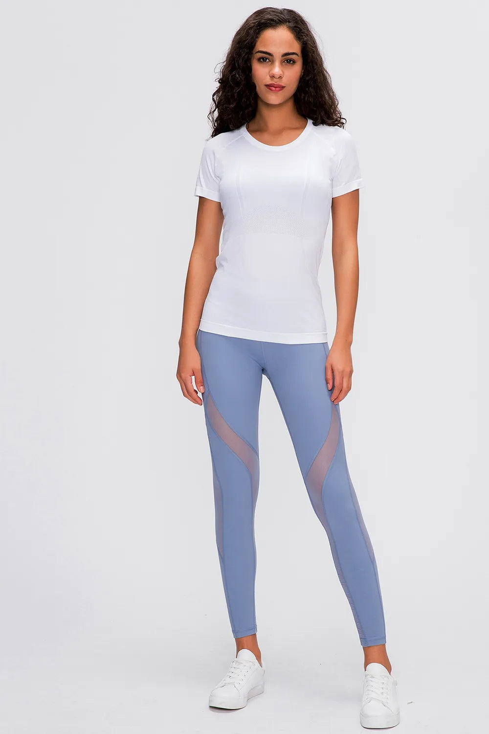 Round Neck Short Sleeve Active T-Shirt in Black in Dusty Pink for Women