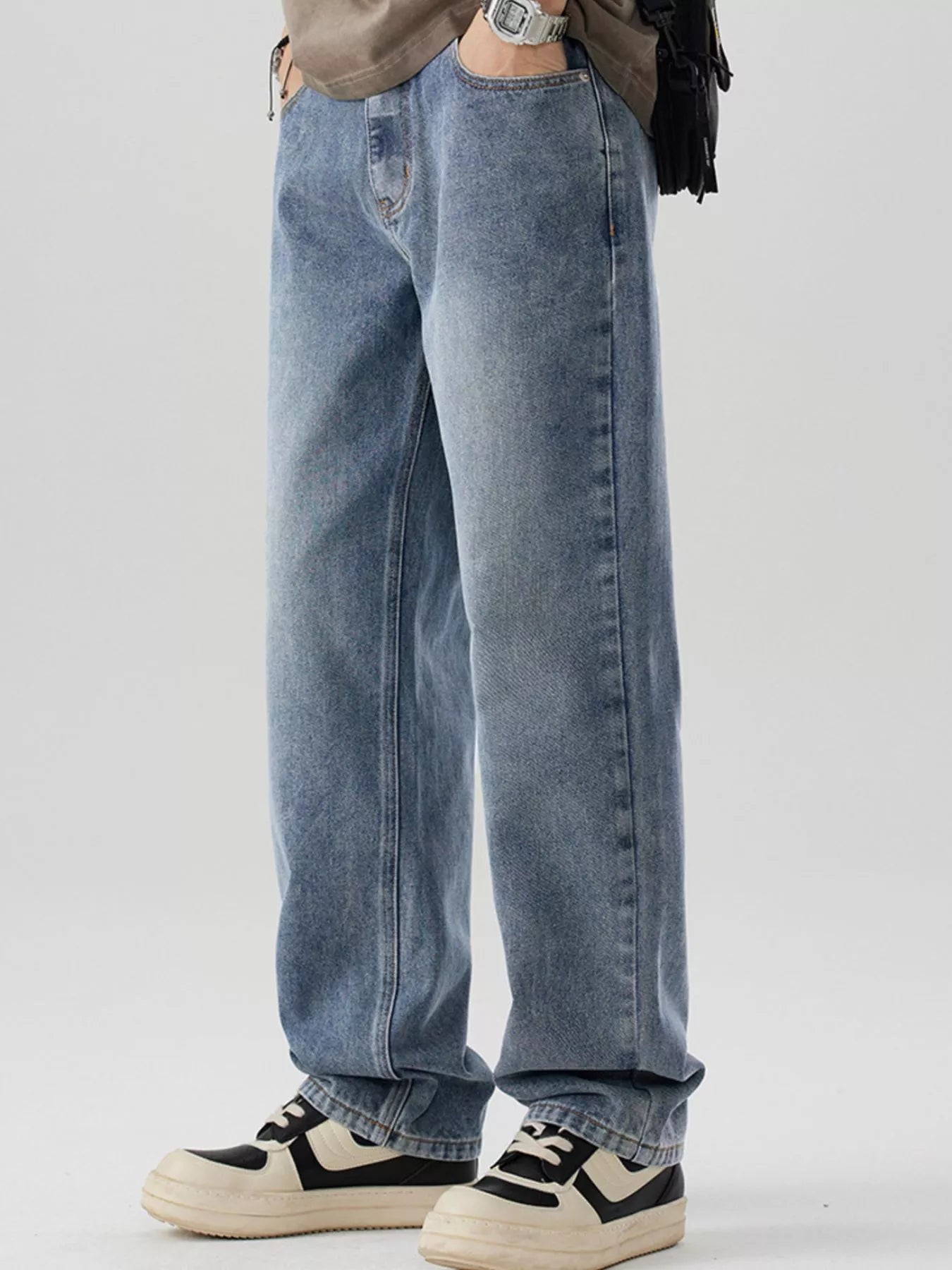 Wide Leg Jeans in Nostalgic Orchid for Men