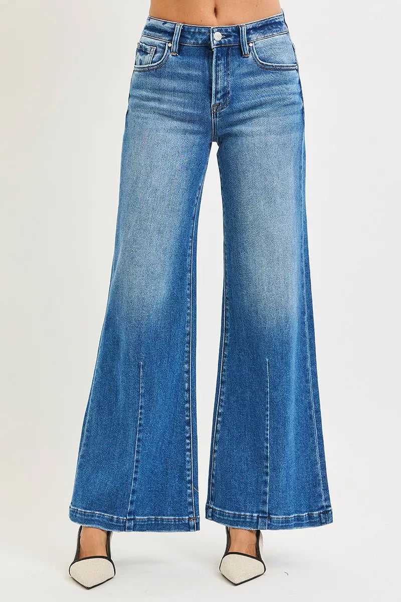 Mid Rise Wide Leg Jeans with Flared Look Plus Size in Medium for Women