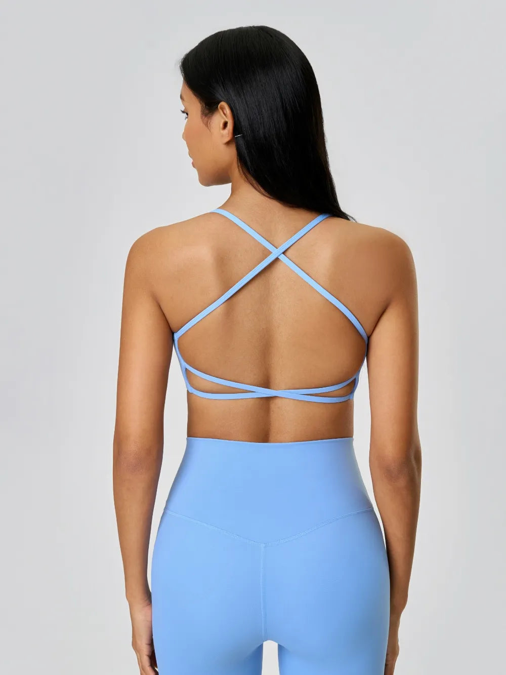 Crisscross Back Scoop Neck Active Cami with Detachable Chest Pads in Green for Women