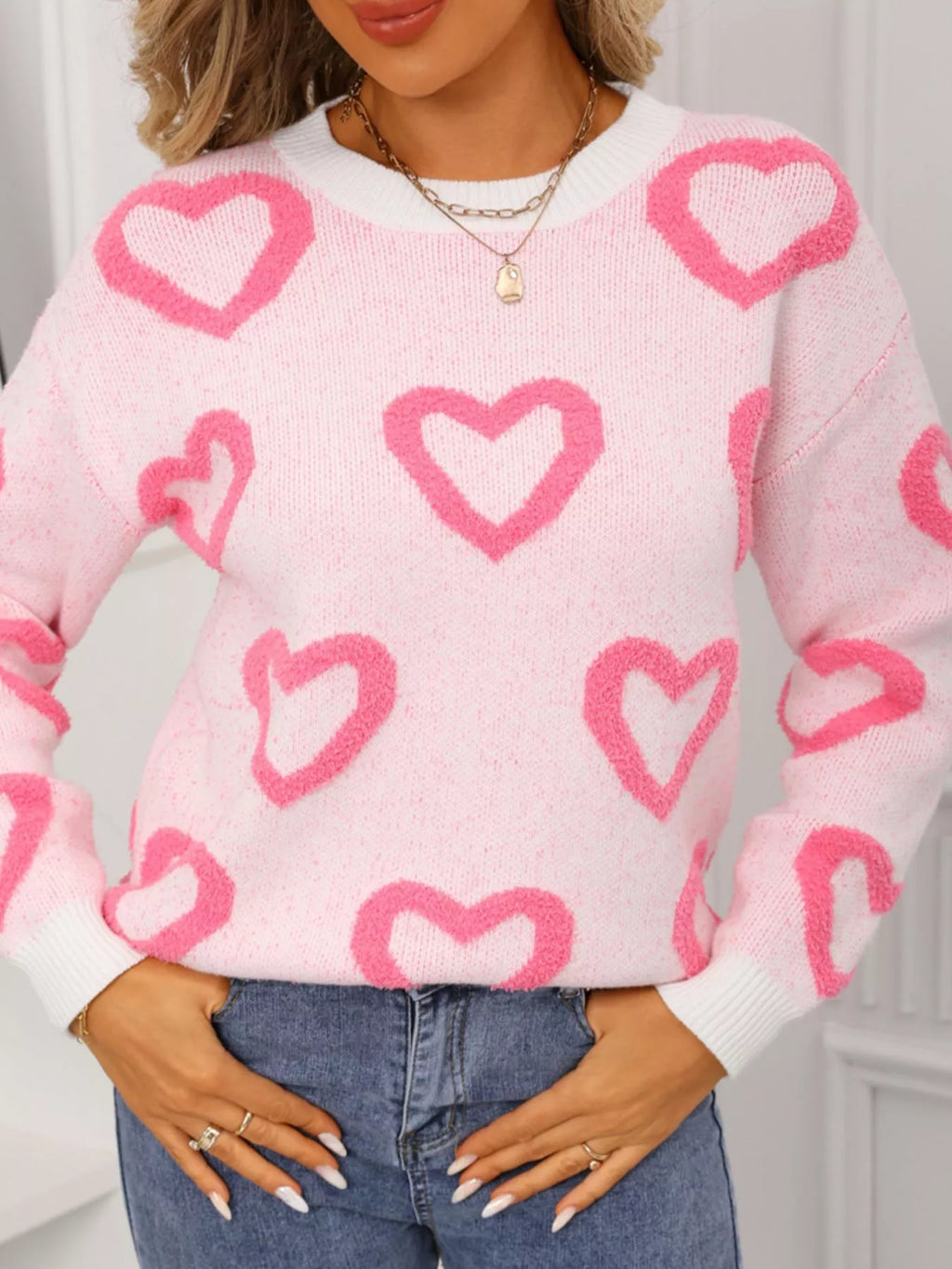 Valentines Day Heart Pattern Round Neck Sweater in White in Rose Red for Women