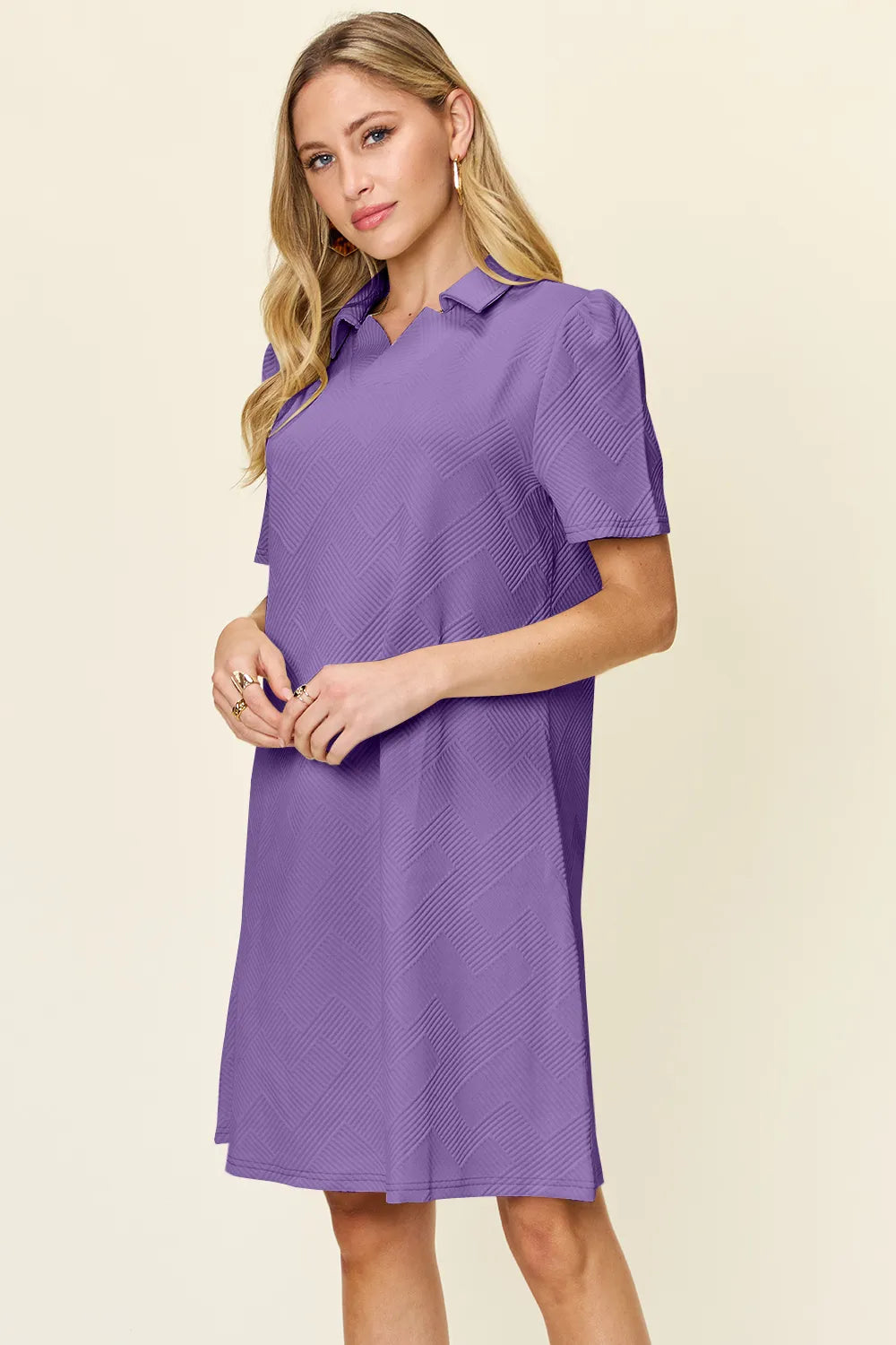 Plus Size Texture Collared Neck Short Sleeve Dress in White for Women