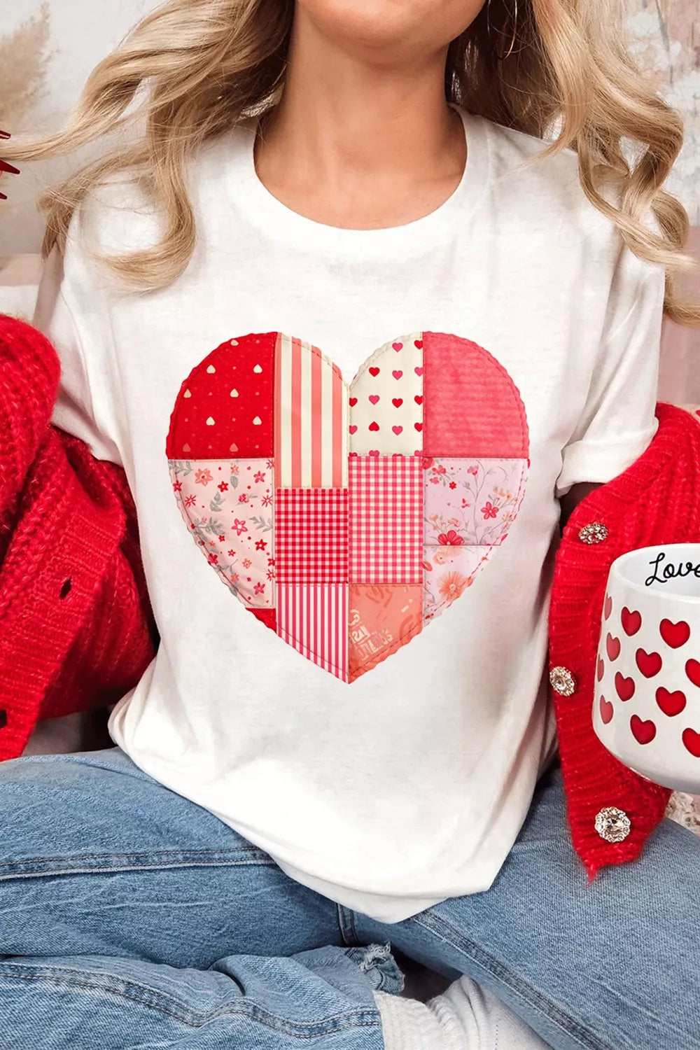 Floral Plaid Mixed Patchwork Heart-Shape Graphic T-Shirt in White for Women