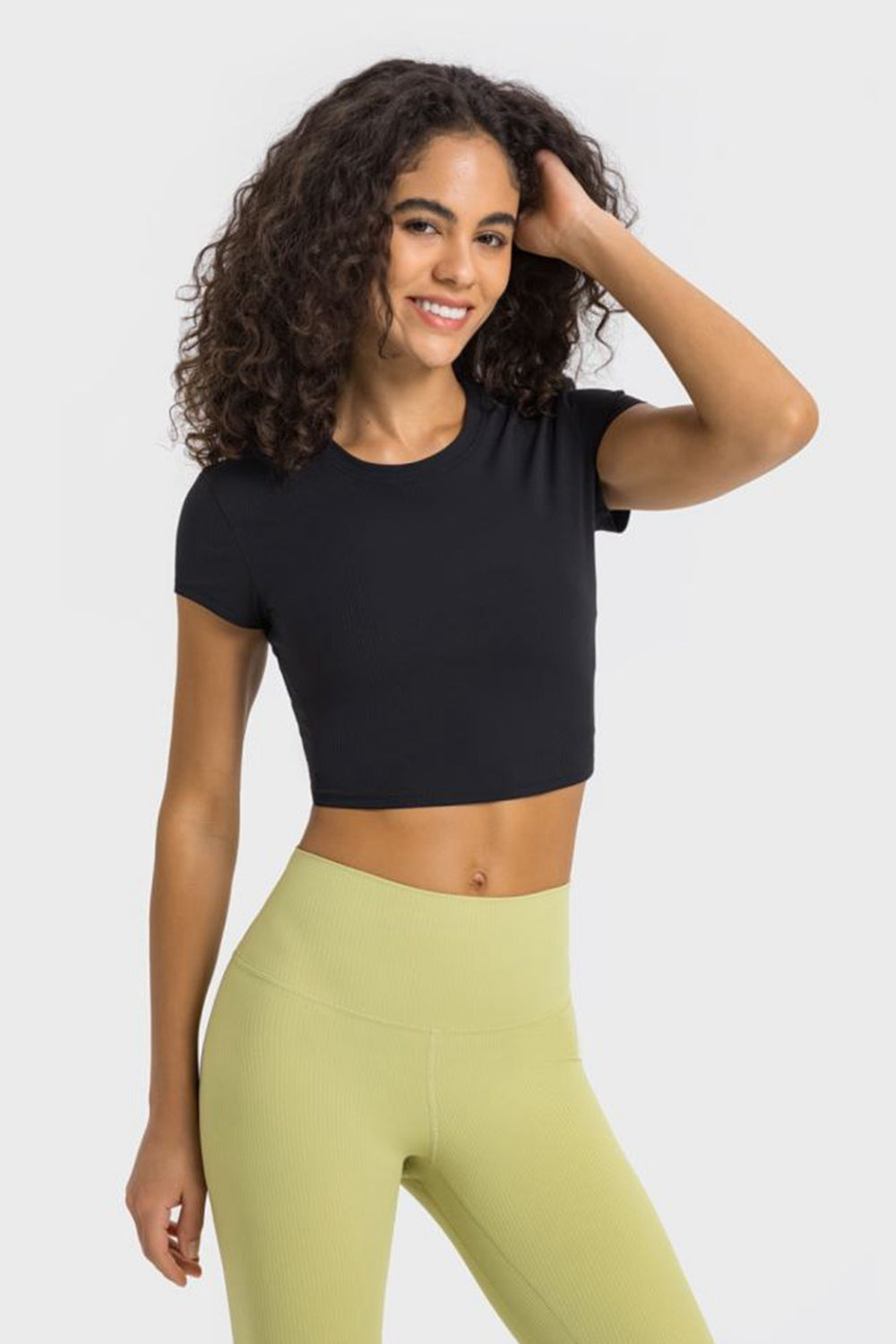 Round Neck Short Sleeve Cropped Sports T-Shirt in Lemon for Women