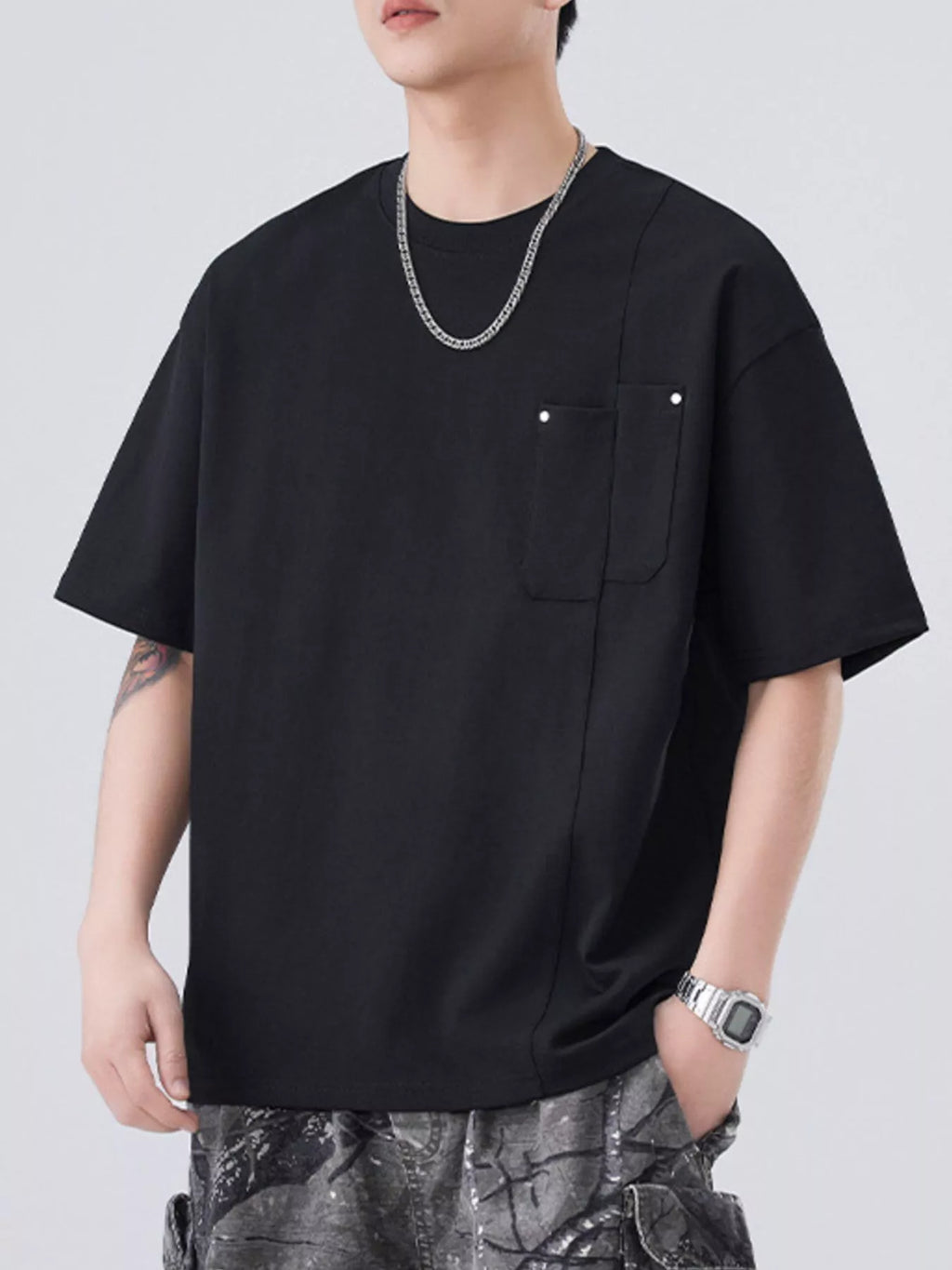 Plus Size Round Neck Short Sleeve T-Shirt in White for Men