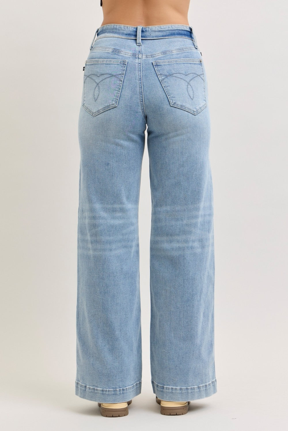 Mid Rise Retro Wide Leg Jeans with Fold-Over Waistband in Light for Women