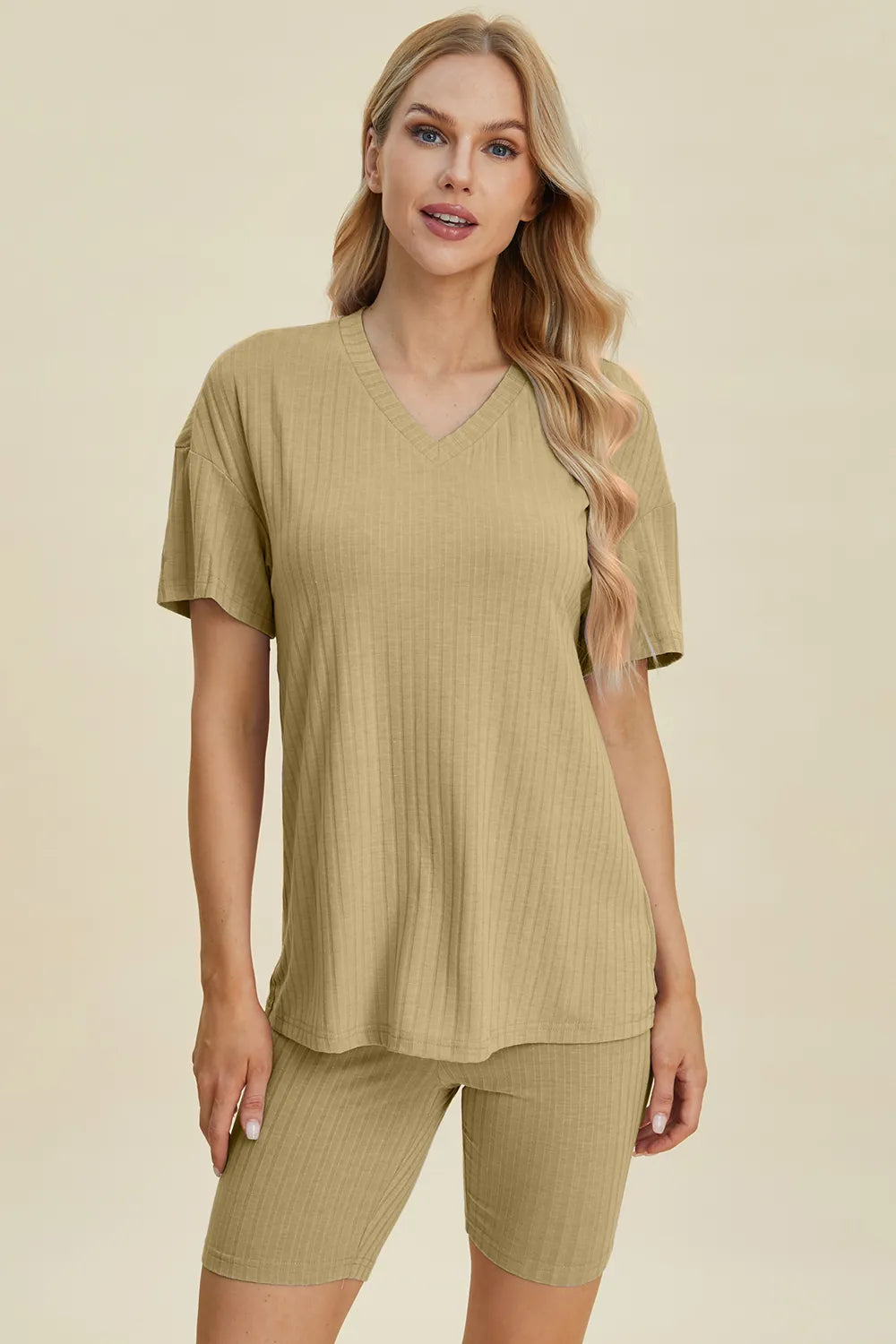 Plus Size Ribbed V-Neck Short Sleeve Top and Shorts Set in Lavender for Women