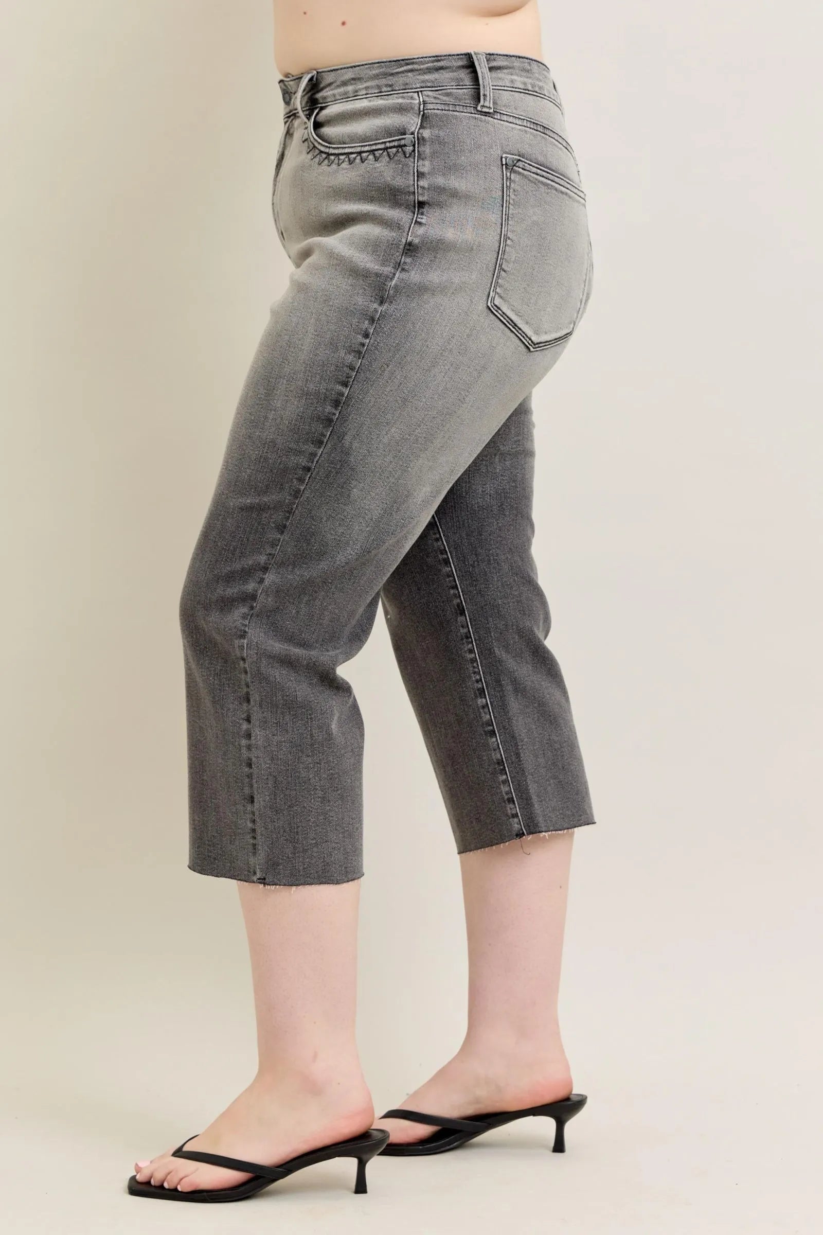 Wide Leg Capris Jeans Plus Size in Gray for Women