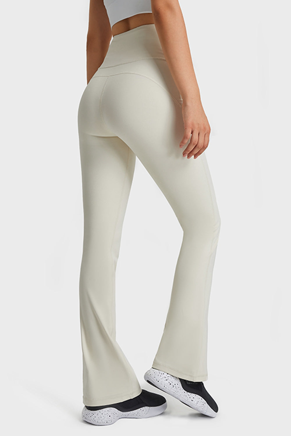 Elastic Waist Flare Yoga Pants in White for Women
