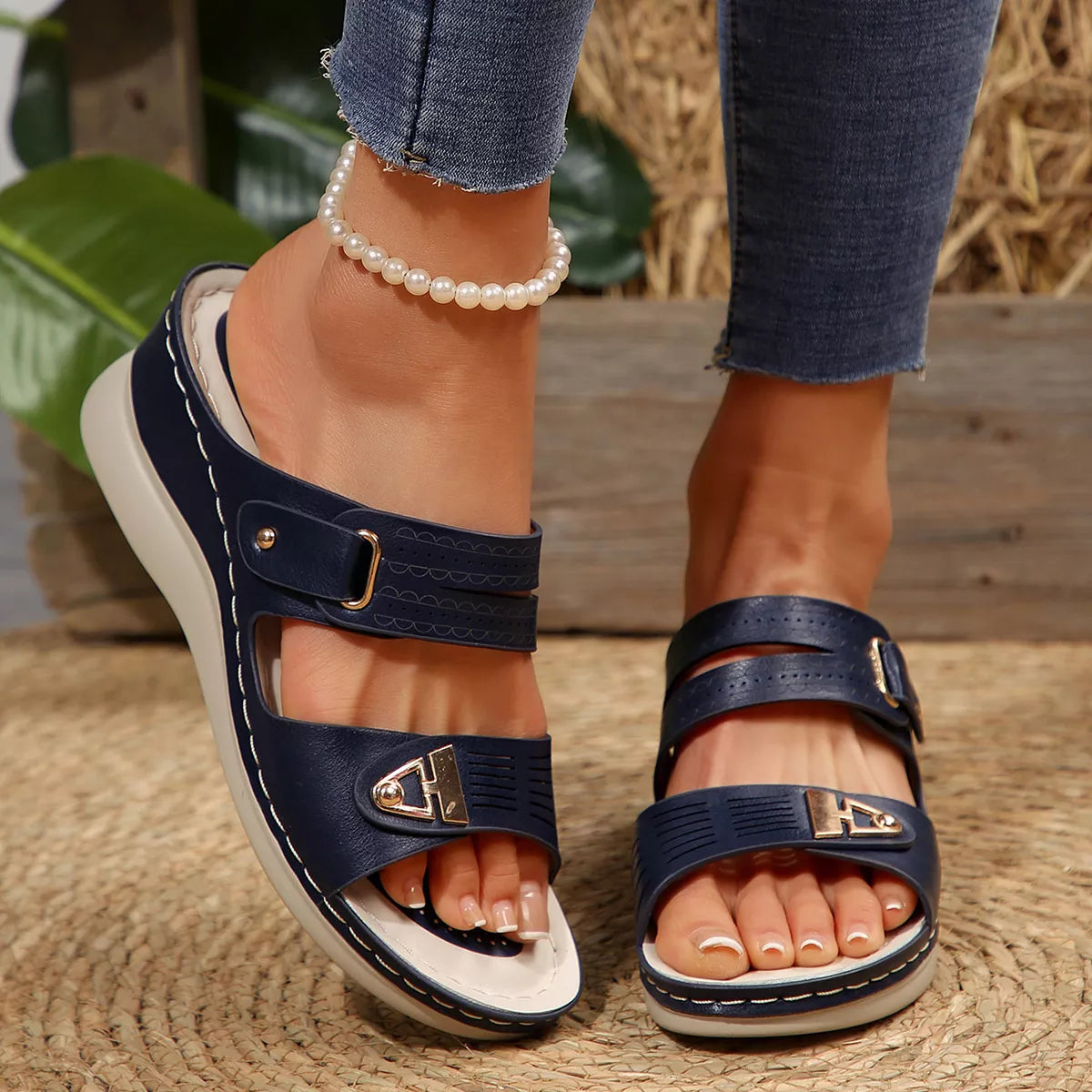 Open Toe Wedge Sandals in Green in Blue for Women