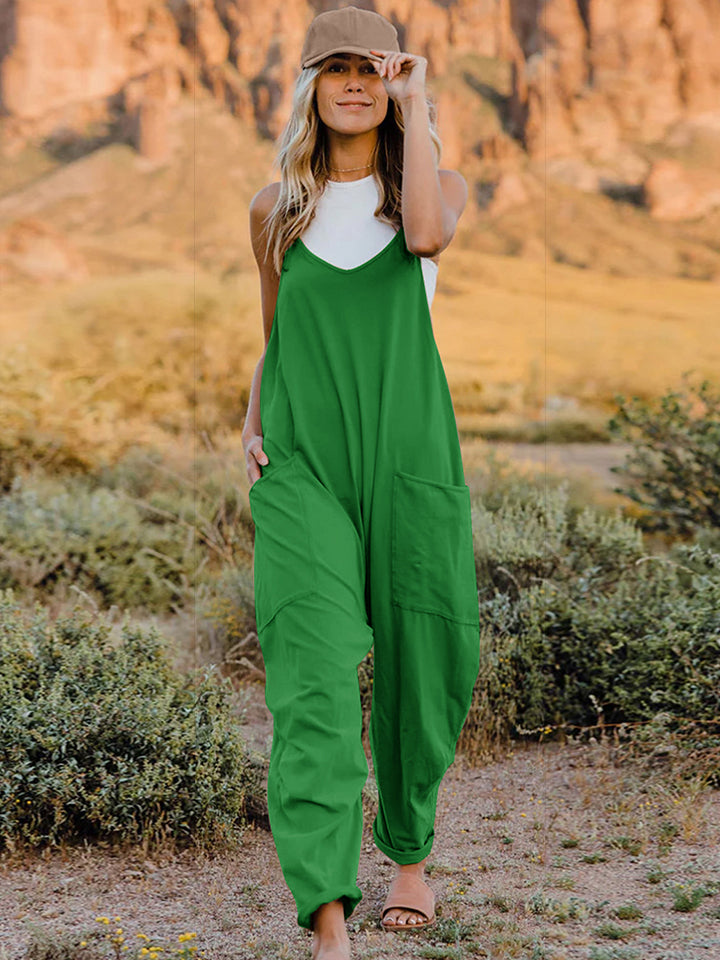 Plus Size Sleeveless V-Neck Pocketed Jumpsuit in Green for Women