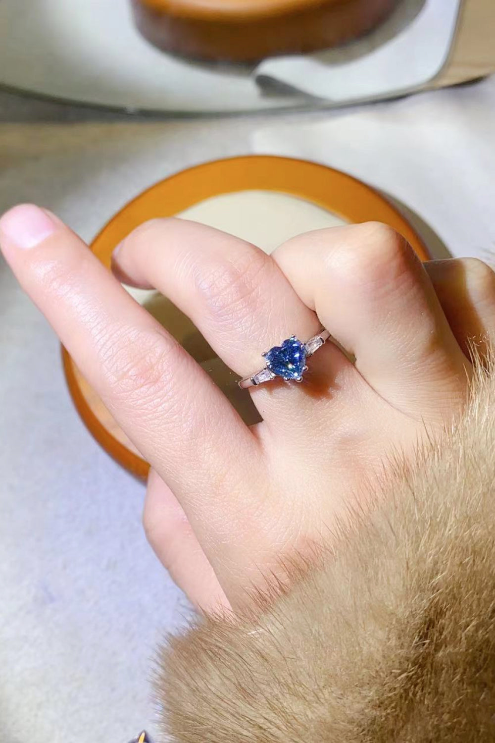 1 Carat Moissanite Heart-Shaped Platinum-Plated Ring in Blue for Women