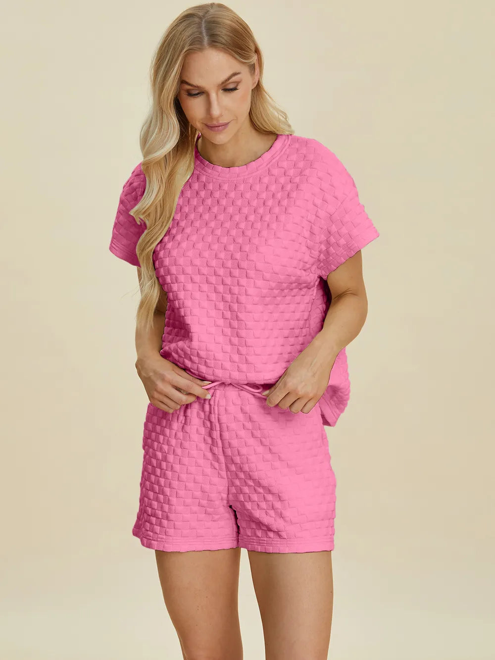 Plus Size Texture T-Shirt and Shorts Set in Black for Women