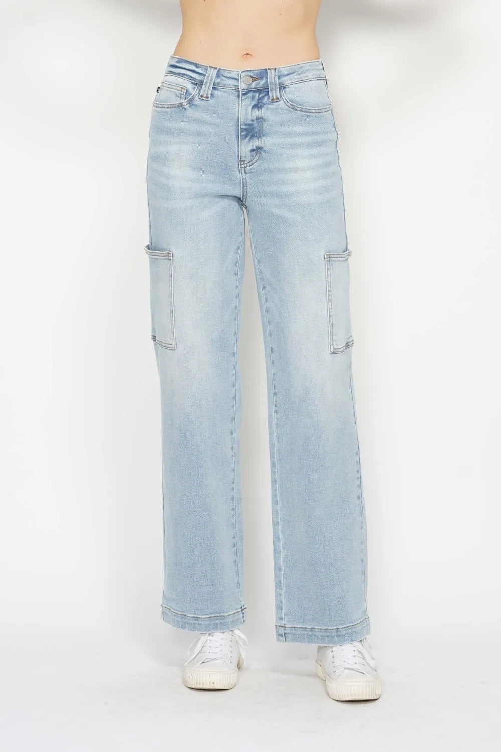 Plus Size High Waist Straight Cargo Jeans in Light for Women